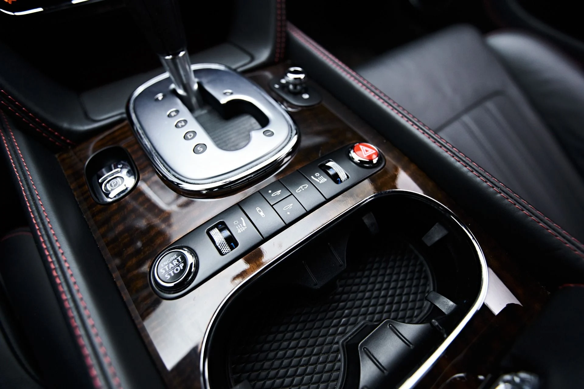 mph044_1394002944_Used_2013_Bentley_Continental_GT_V8_1655423463_9efeb35e12