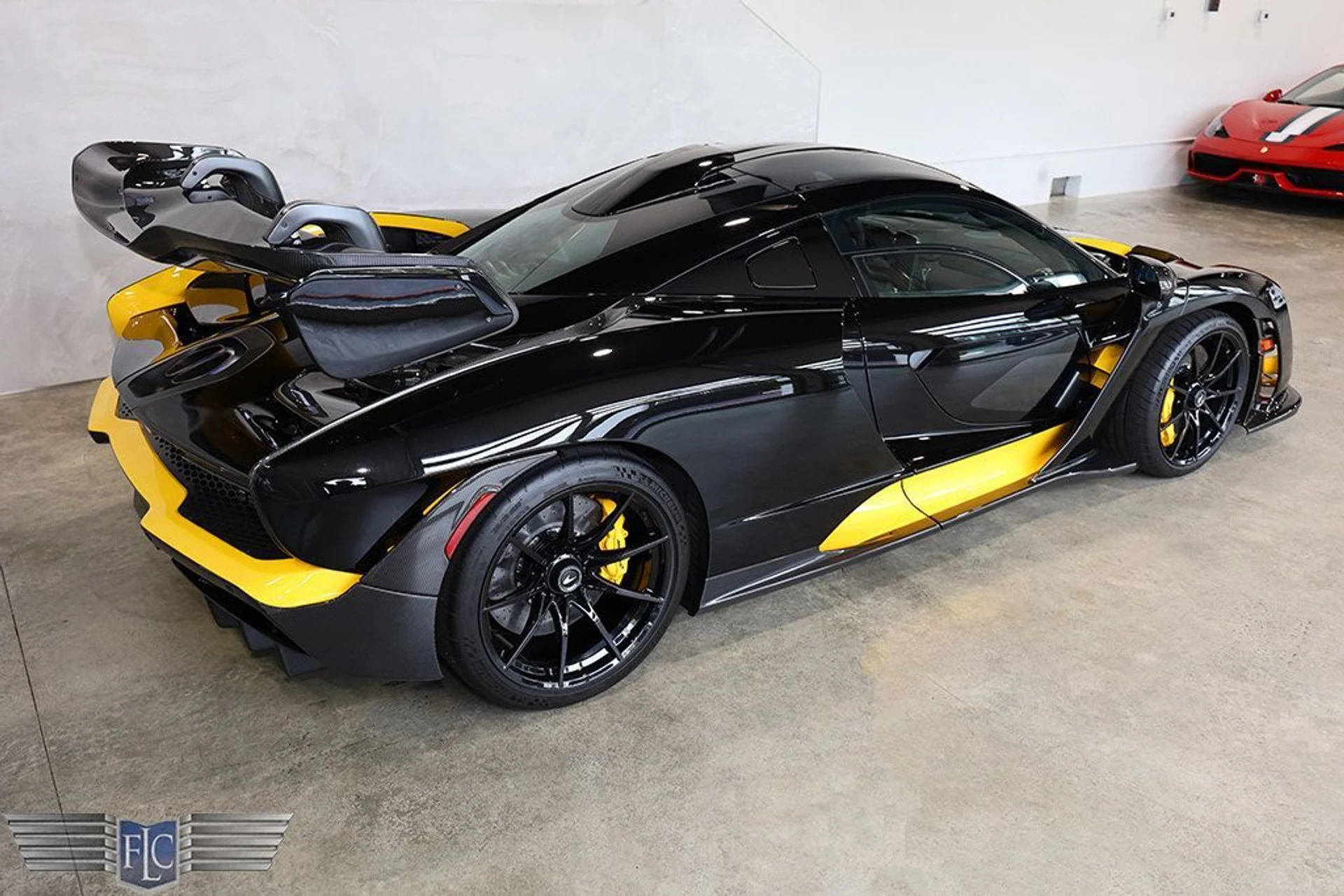 mph044_1396686853_used_2019_mclaren_senna_9689_22907327_45_1024_ceaed8a21a