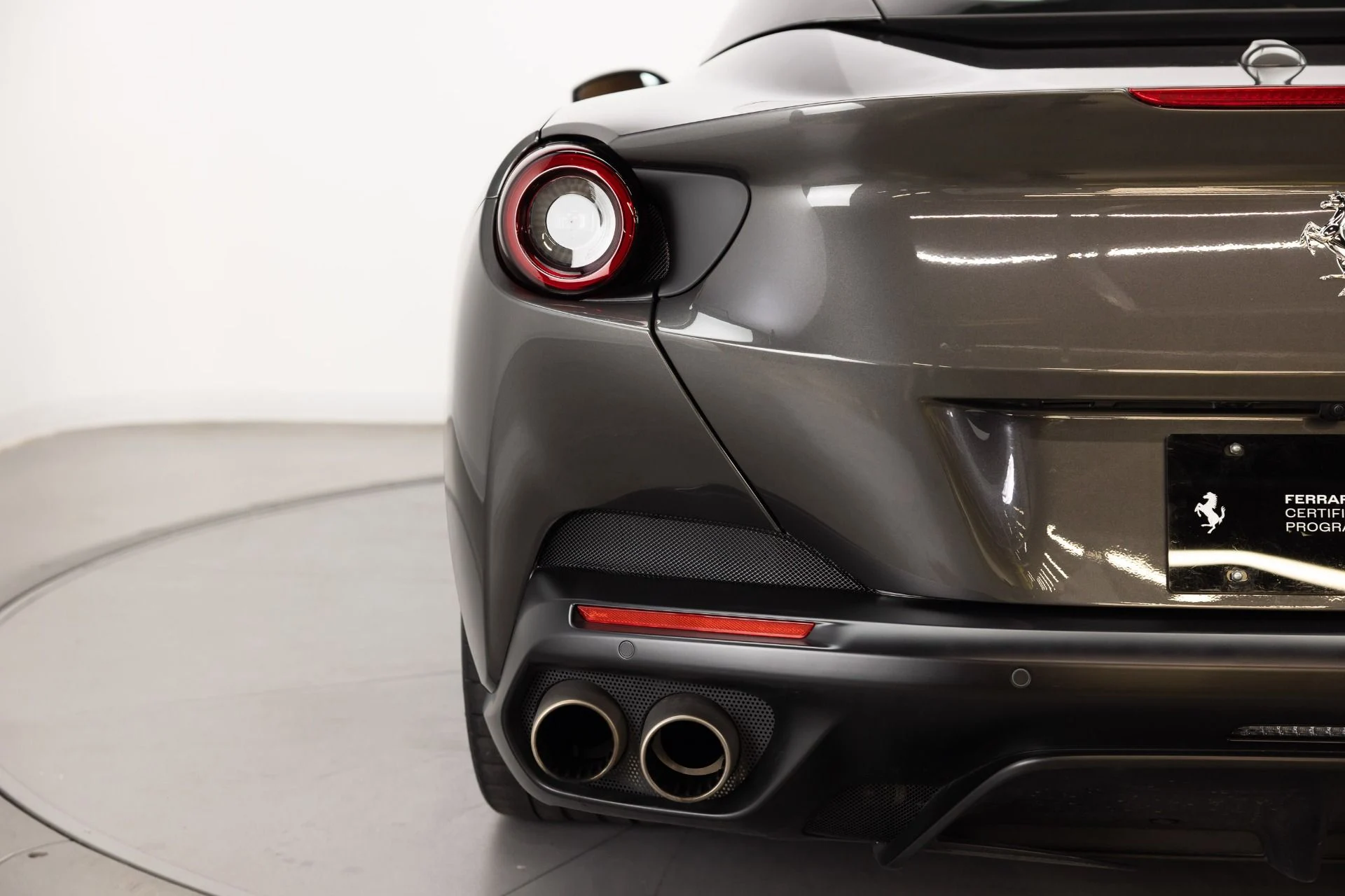 mph044_1398778762_Used_2019_Ferrari_Portofino_1784318320_5506aa9f0b