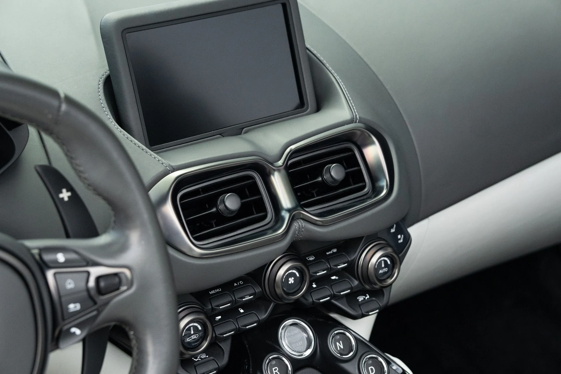 mph044_1410296118_Used_2023_Aston_Martin_Vantage_V8_1773336980_246c4827d0