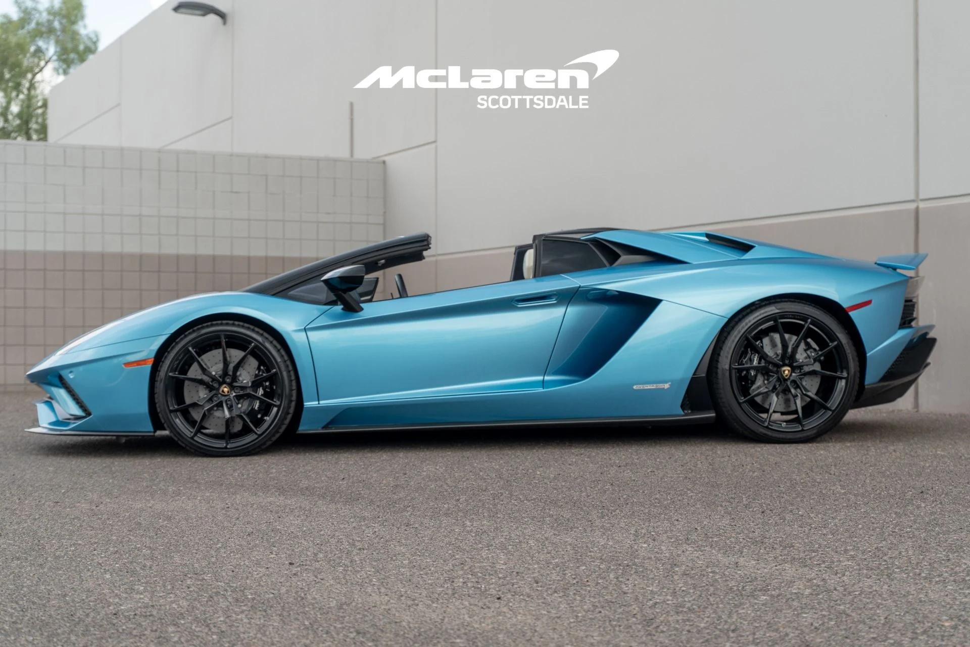 mph044_1424944610_Used_2019_LAMBORGHINI_AVENTADOR_1790281306_c01babdca8