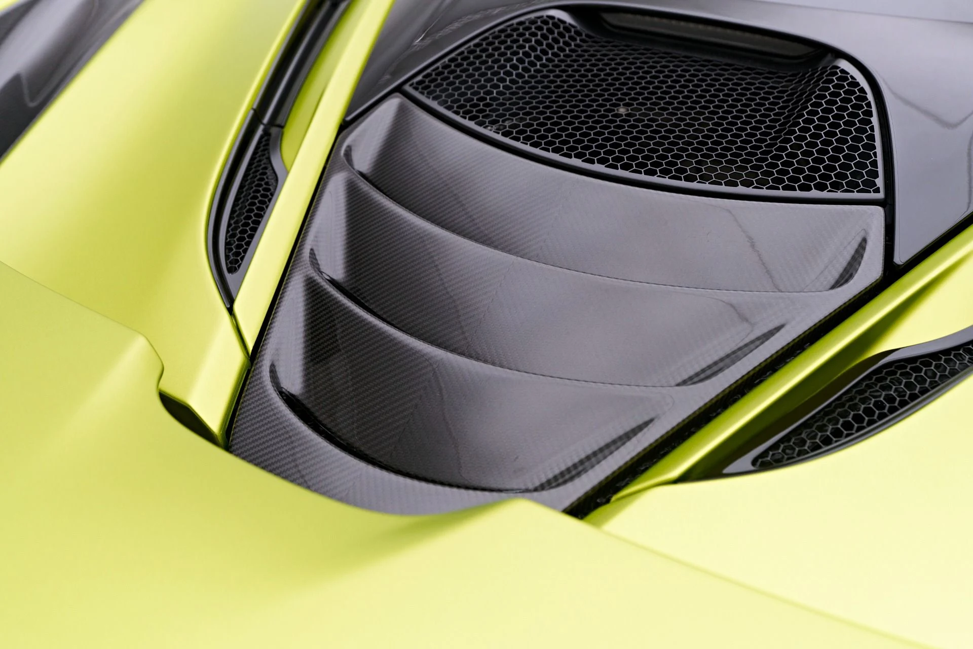 mph044_1454669201_Used_2022_Mc_Laren_720_S_Performance_1753146892_3128711f18