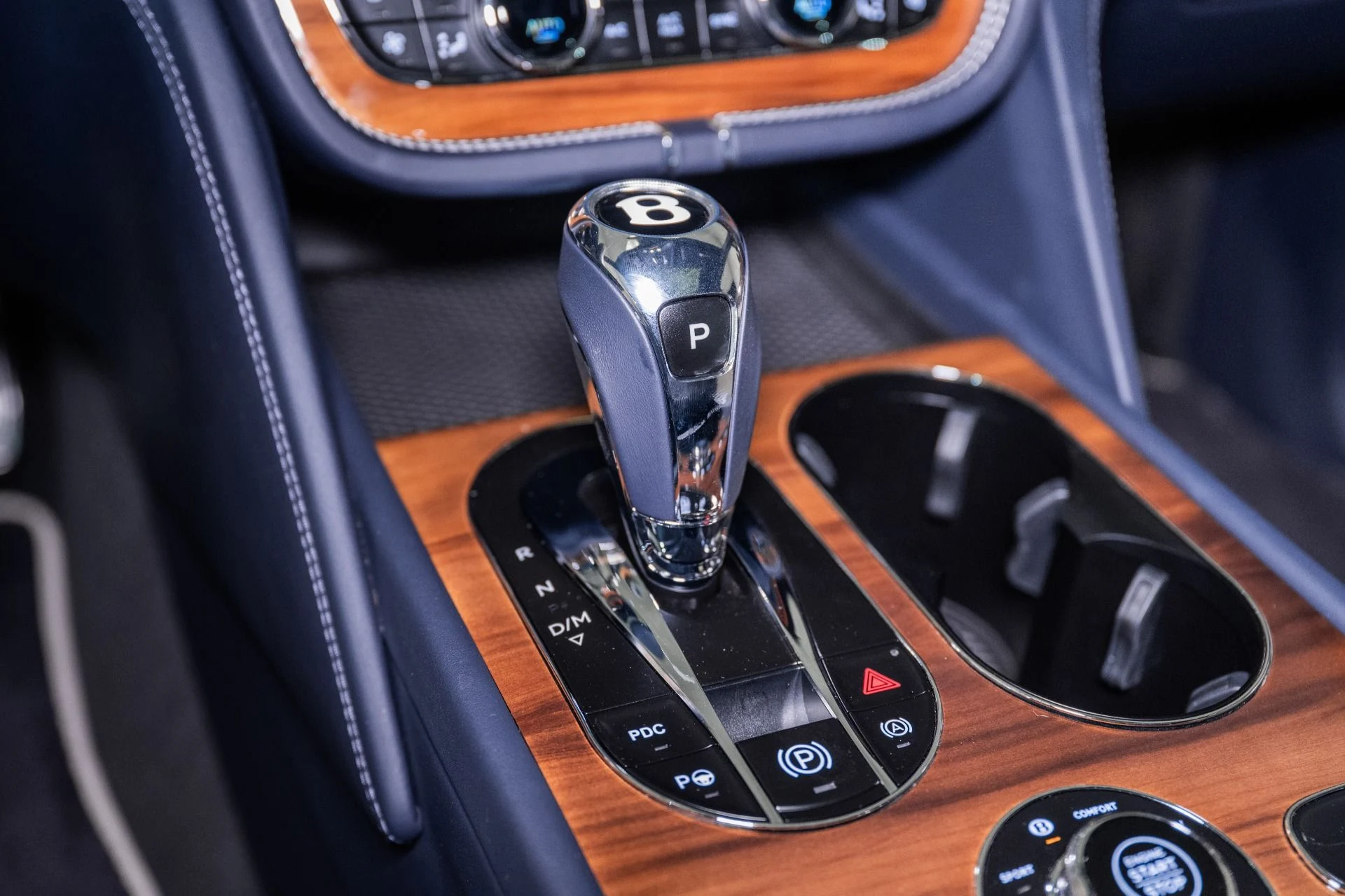 mph044_1465919121_Used_2019_Bentley_Bentayga_V8_1759420865_9fdb0aad35