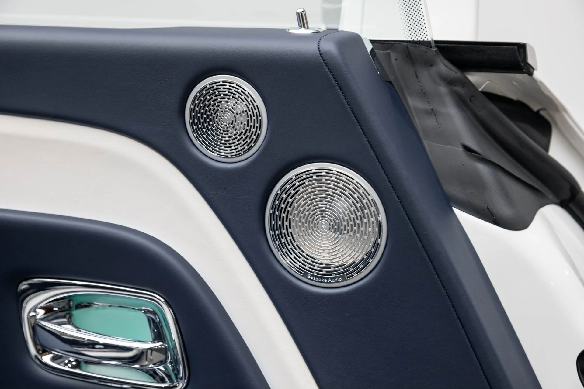 mph044_1468402474_45_4ad55b25d3