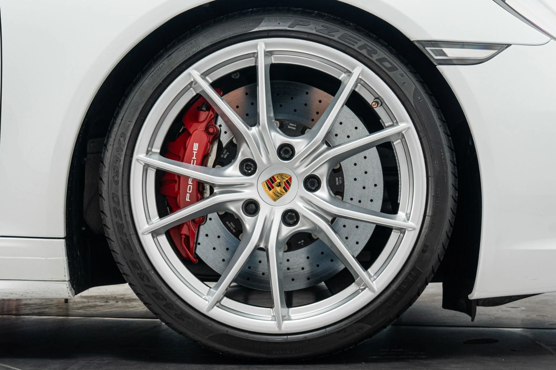 mph044_148344819_Used_2019_Porsche_911_Carrera_4_S_Sport_Package_Two_Tone_Interior_1782227287_4b3478698d