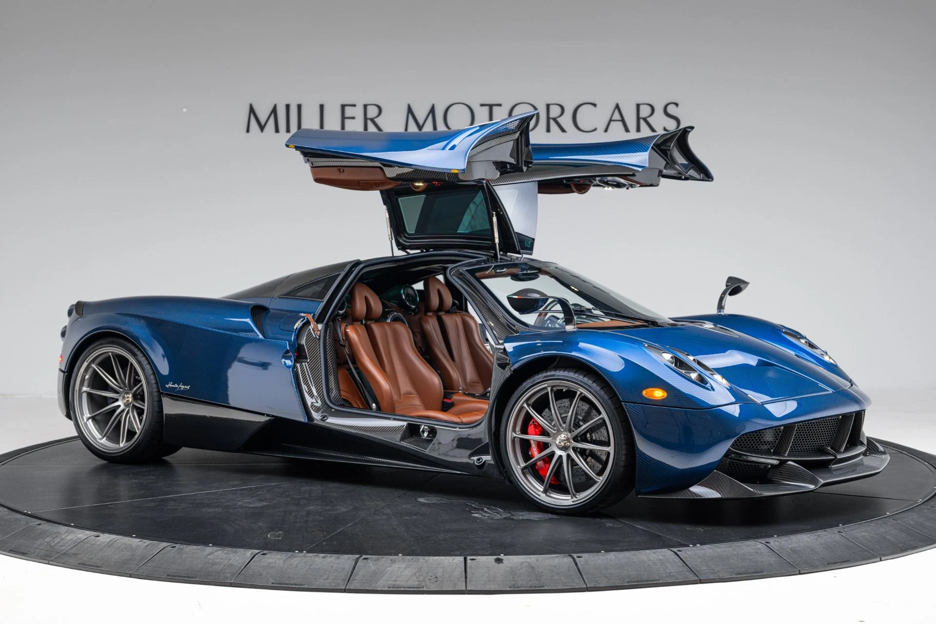 mph044_1486428861_Used_2014_Pagani_Huayra_Tempesta_d8444491b9