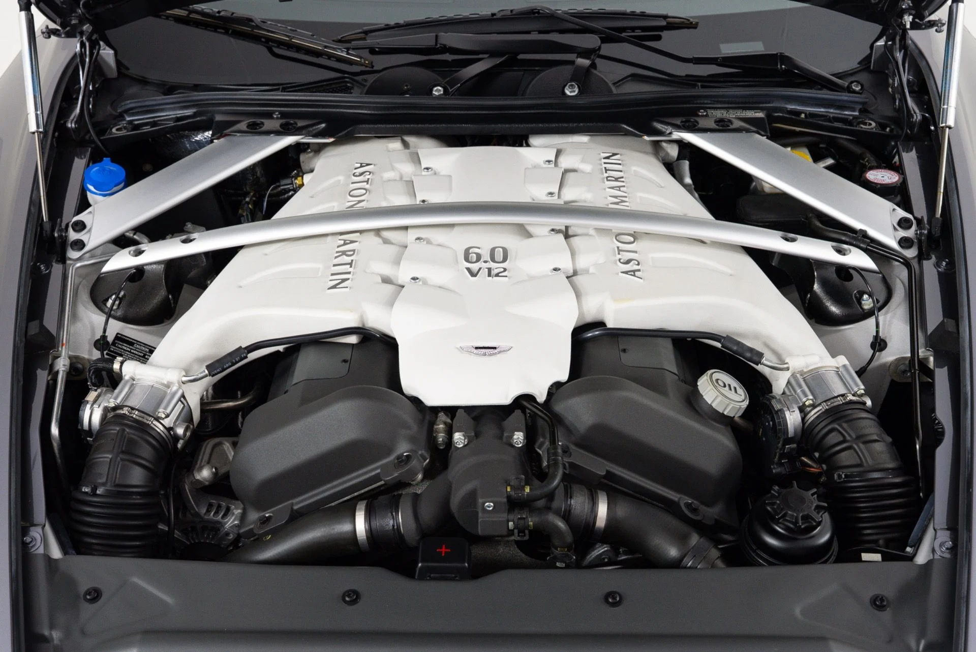 mph044_1487842804_Used_2009_Aston_Martin_DBS_V12_Manual_1782515507_fa451c2b1b