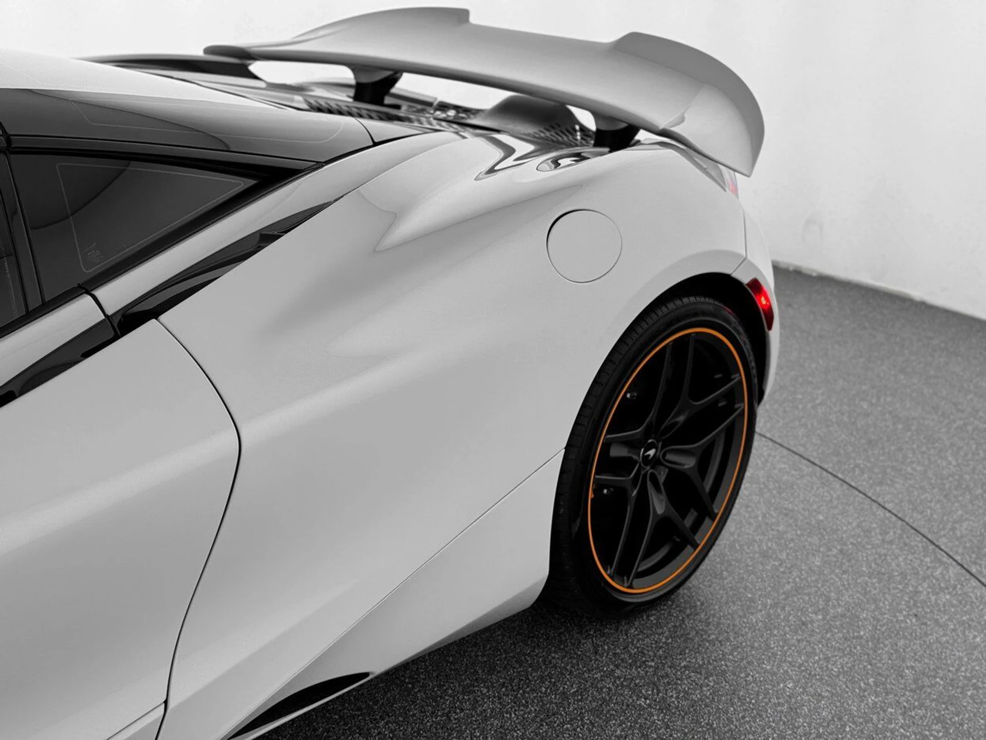 mph044_1493246342_b539d83c4625d4d6cadbf4c318387fed_56e6a2406b