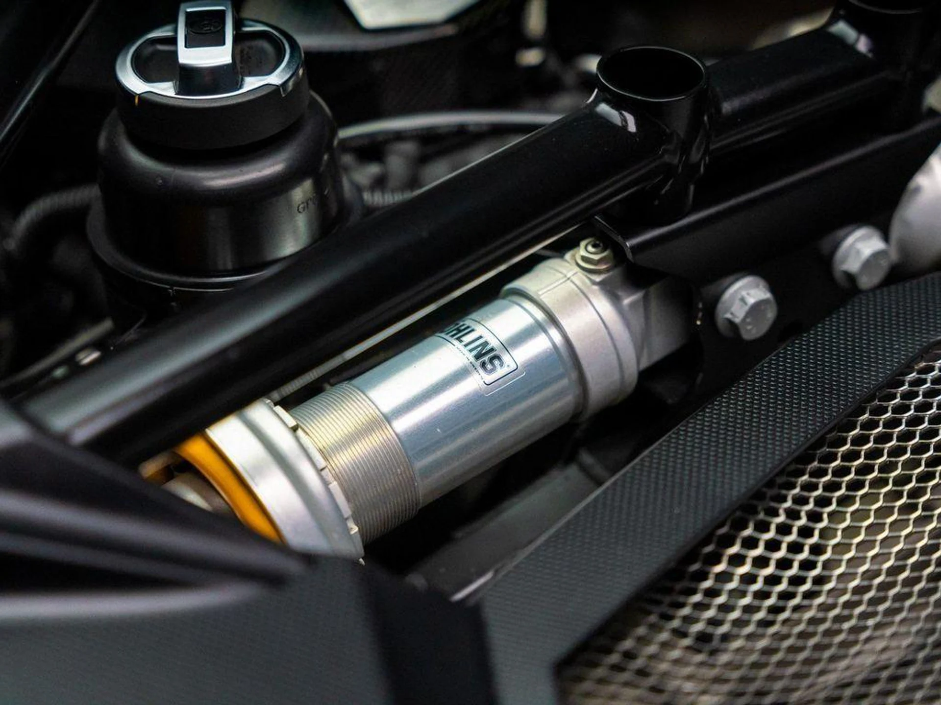 mph044_1494721929_b_XIV_8_Lwh6s_Q_Feo_Ov_Ogsc81q2_NFE_54d9d227fc