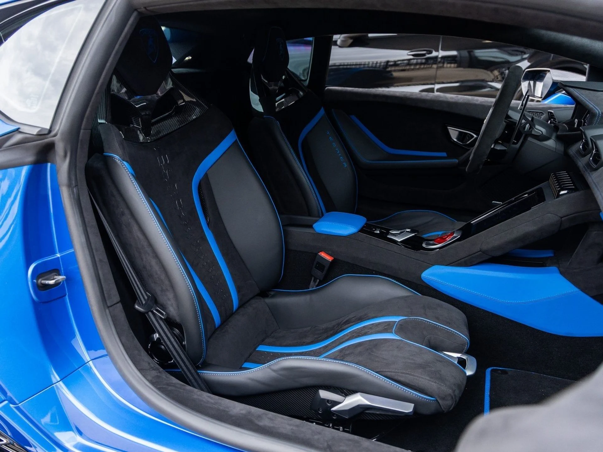 mph044_1495947902_45_c49cb1311b