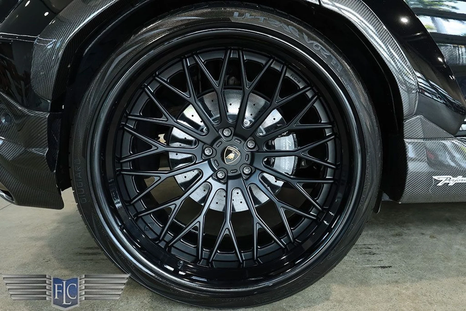 mph044_15127582_used_2023_lamborghini_urus_performanteawdessenzascv12_9689_22954782_45_1024_4c62033efb