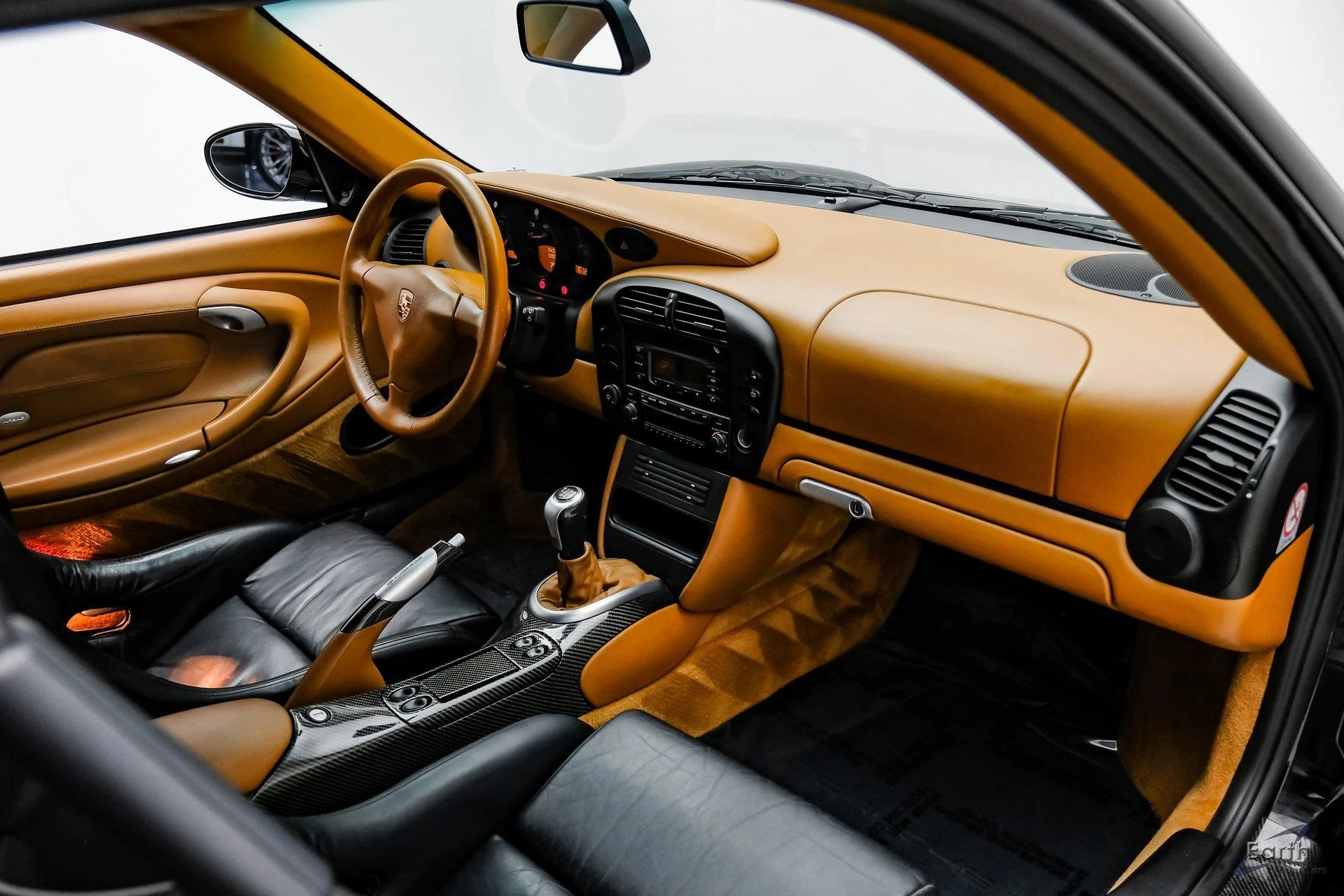 mph044_1525949738_b8401afb8be4005269a82563e4c4aeabx_e266eb98e9