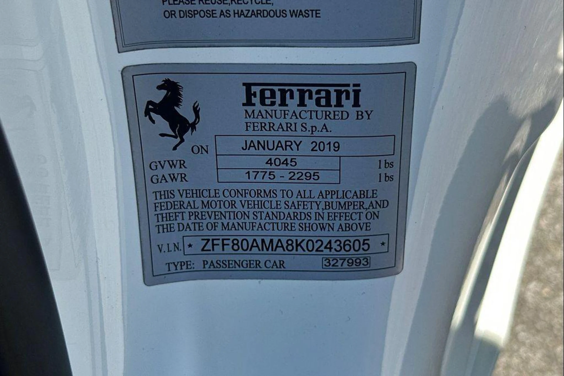 mph044_1531116128_FB_Ykk_y0m_H_Ah1_H7_UN_Fc3lkk_Y40_b470ca84d6