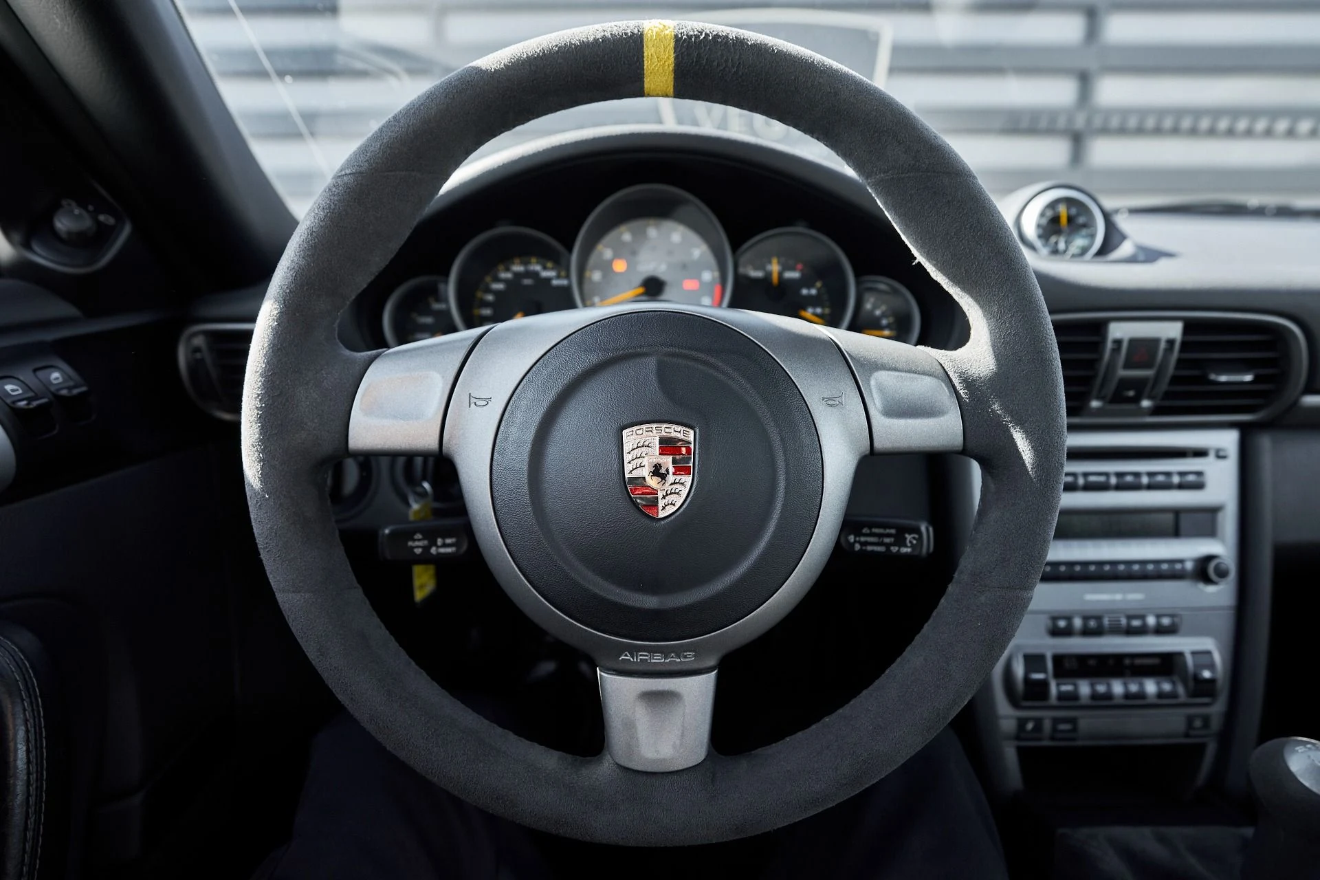 mph044_1545942523_Used_2007_Porsche_911_RS_1763228717_21cb026121