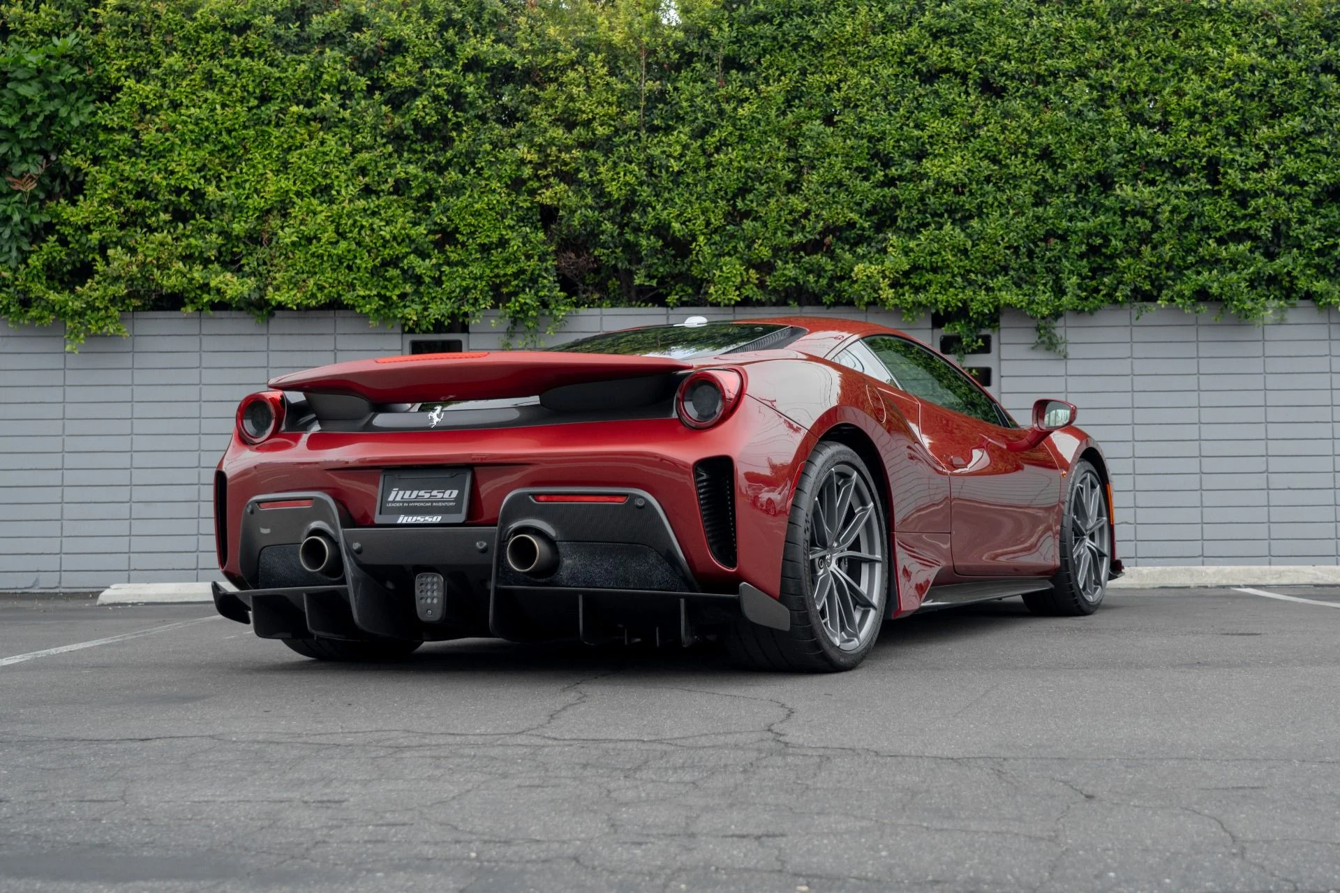 mph044_1554076596_Used_2019_Ferrari_488_Pista_1759877636_934682031a