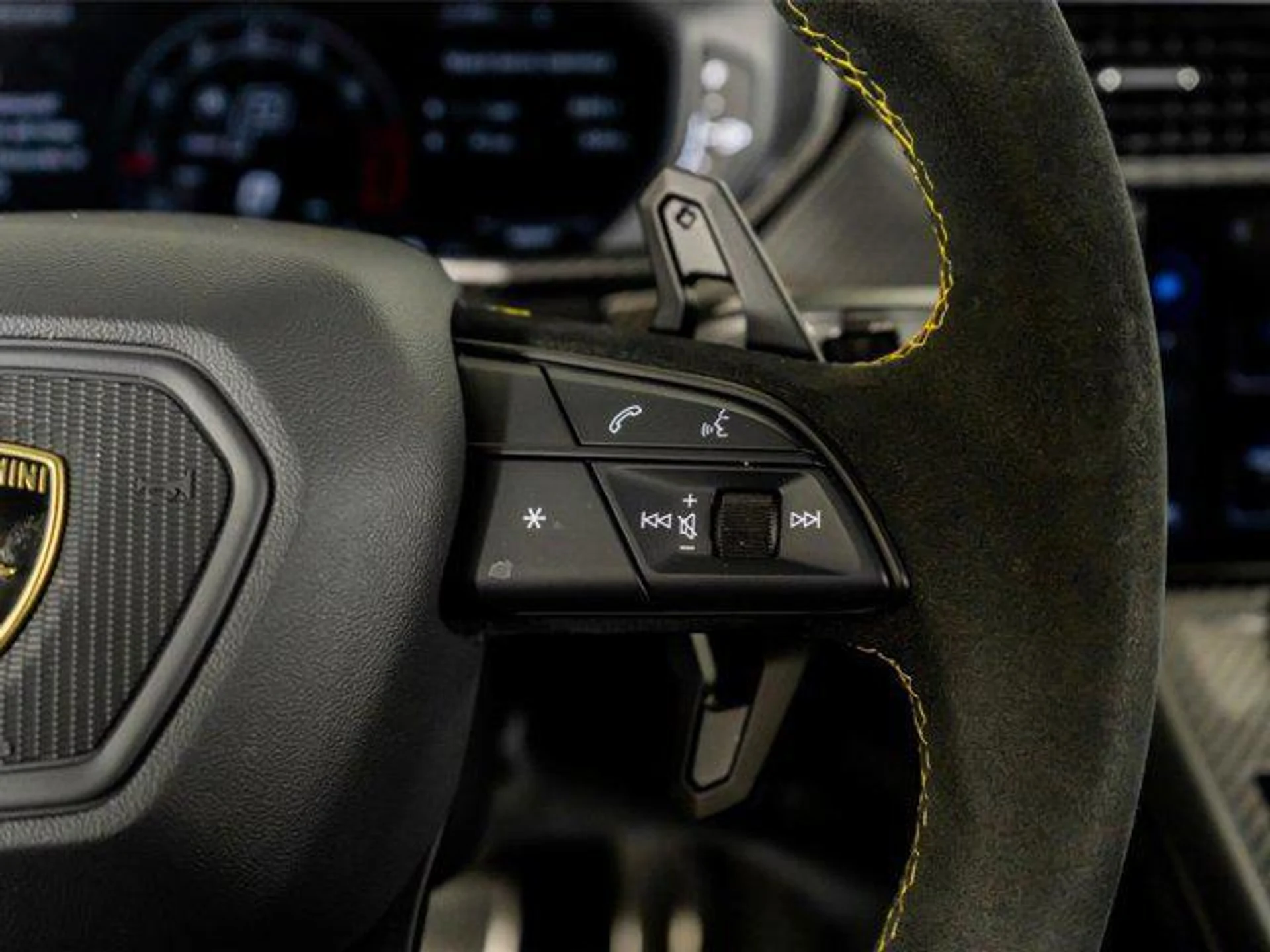 mph044_1559994185_rb_cl_4h_D_Ph_A_Jg_Cv1nbjij_VZU_4_I_6aab7051ca