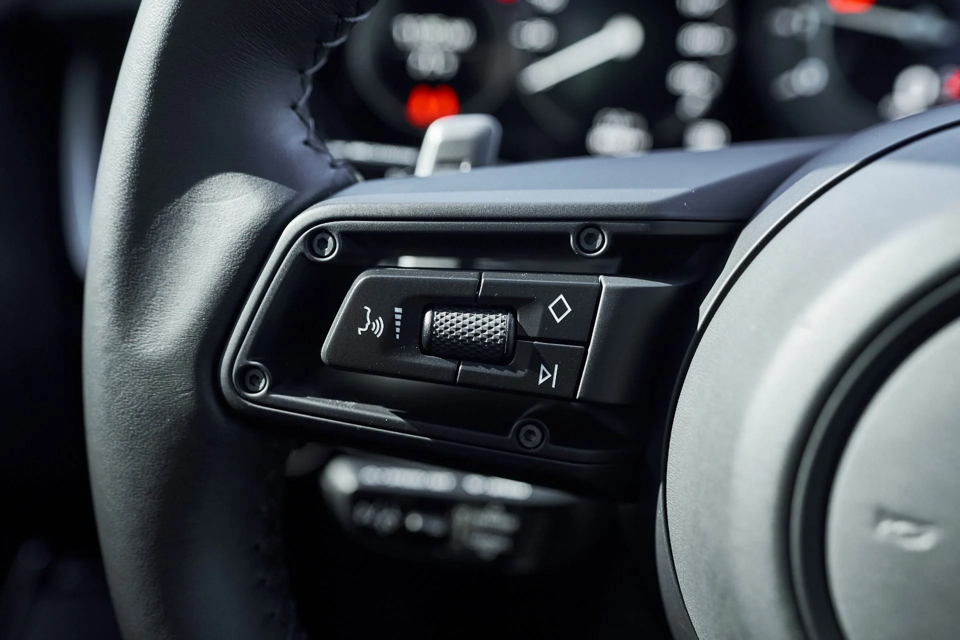 mph044_1561823414_Used_2025_Porsche_911_Turbo_S_1762914283_d560c20c6a