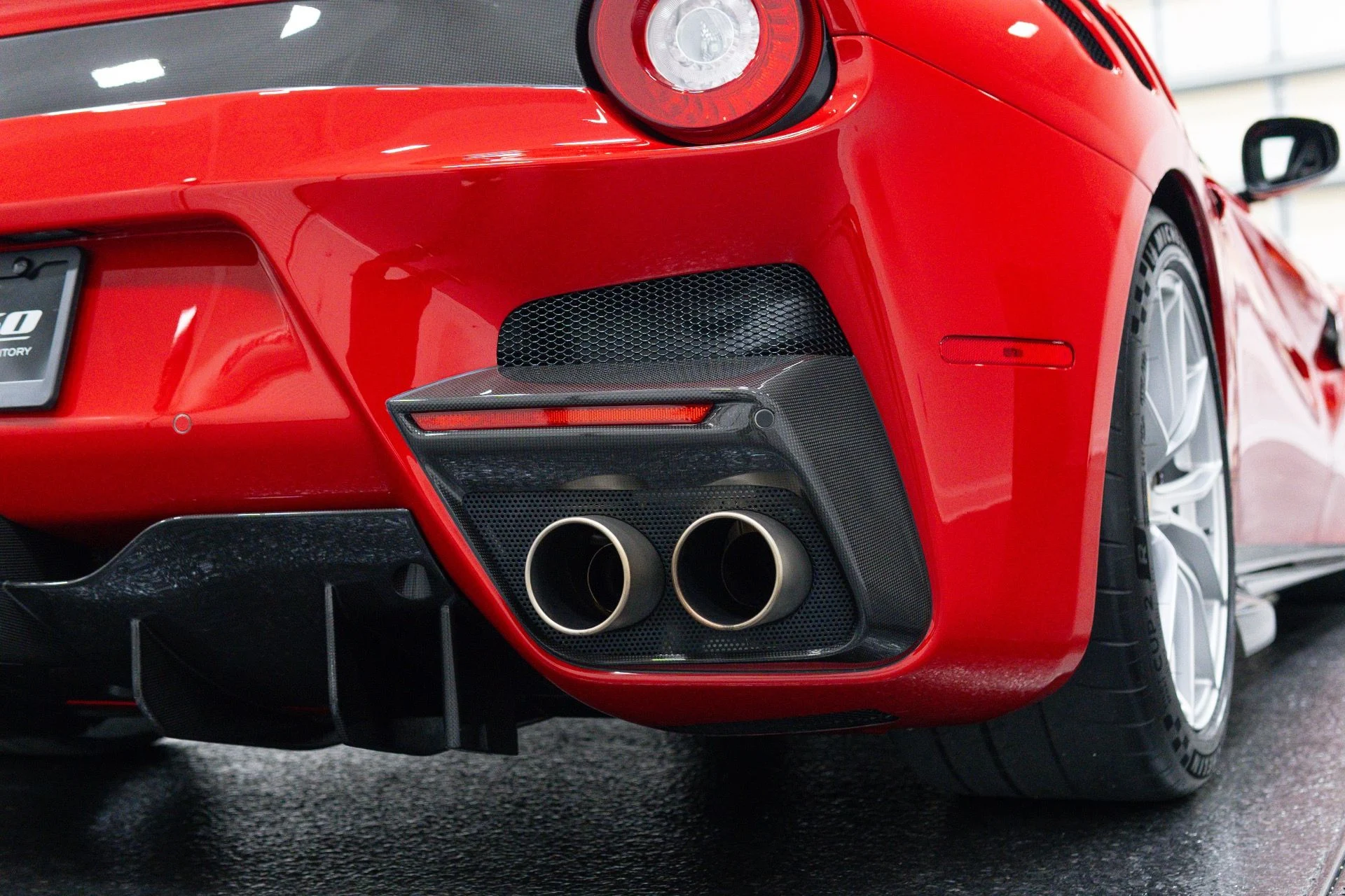 mph044_1570281746_Used_2017_Ferrari_F12tdf_1788471792_9d06d3d0ca