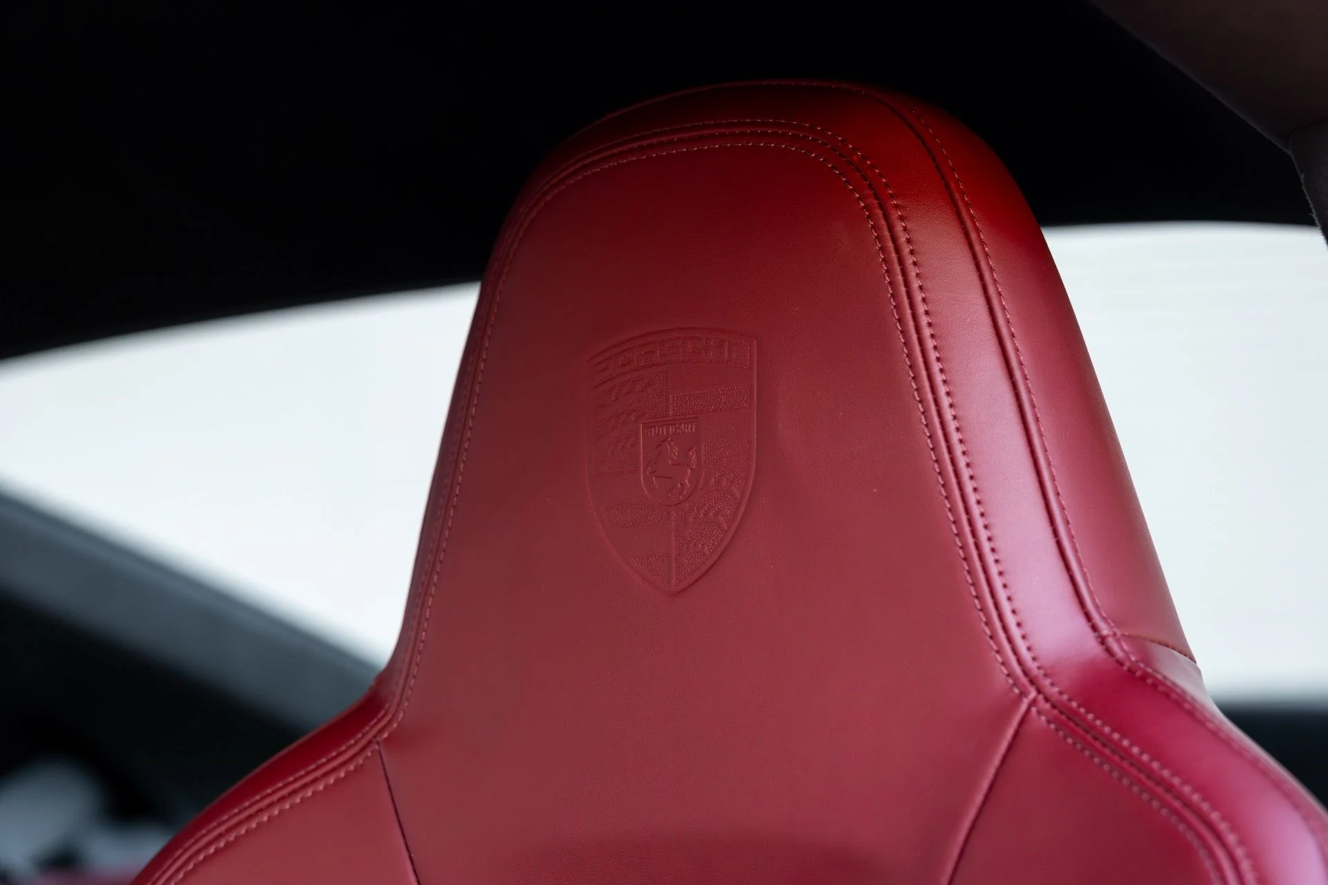 mph044_1578403951_Used_2022_Porsche_911_Turbo_S_1770440206_aab1a176cd