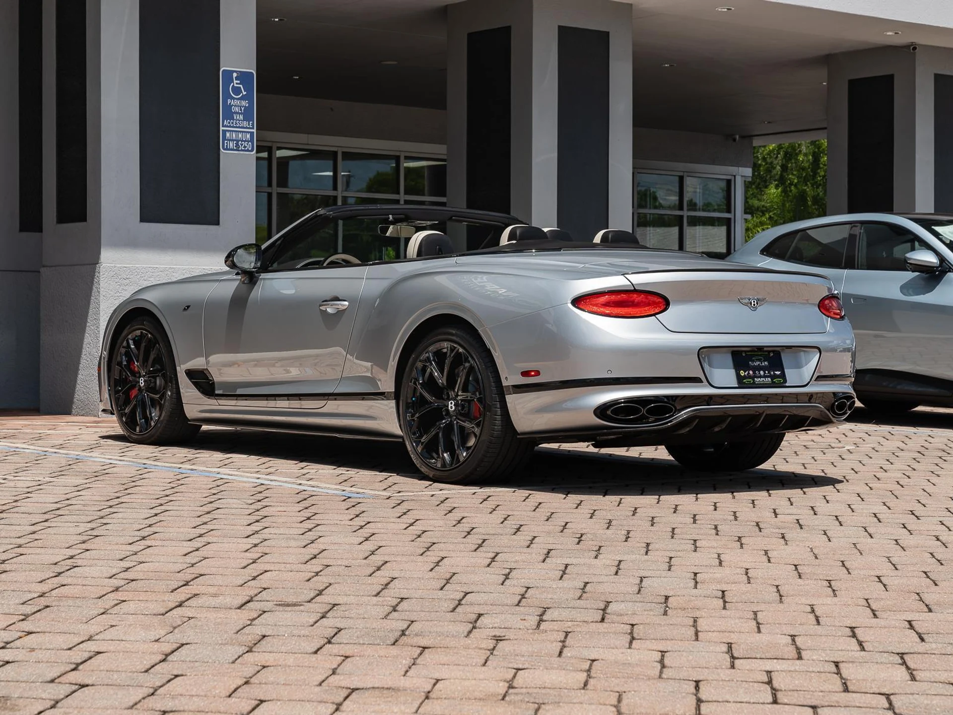 mph044_1580054266_Used_2023_Bentley_Continental_GTC_S_GT_V8_1777583240_cdd8593a4b