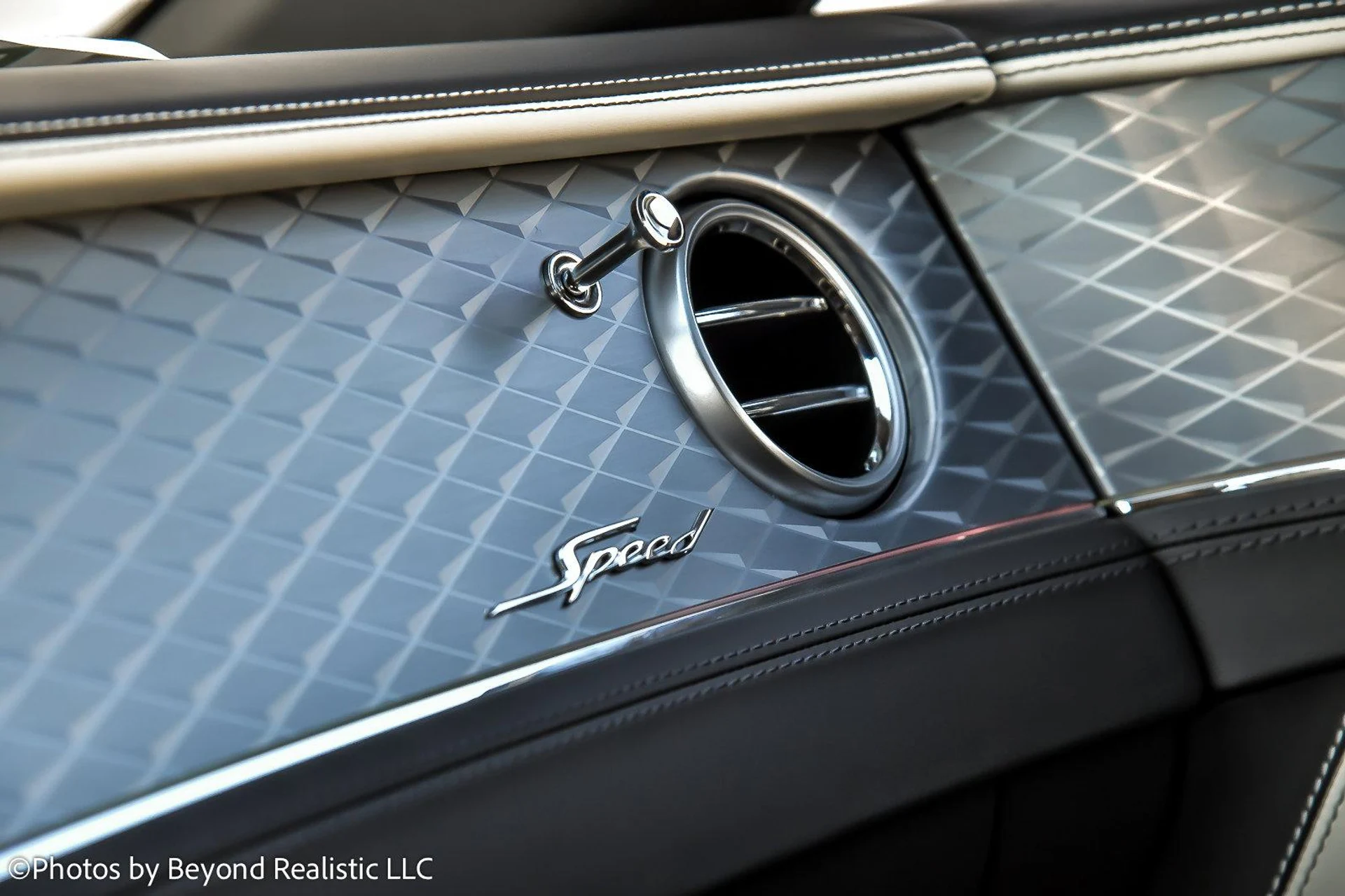 mph044_1594845989_Used_2024_Bentley_Continental_GT_Speed_Convertible_1759825022_223ede0dec