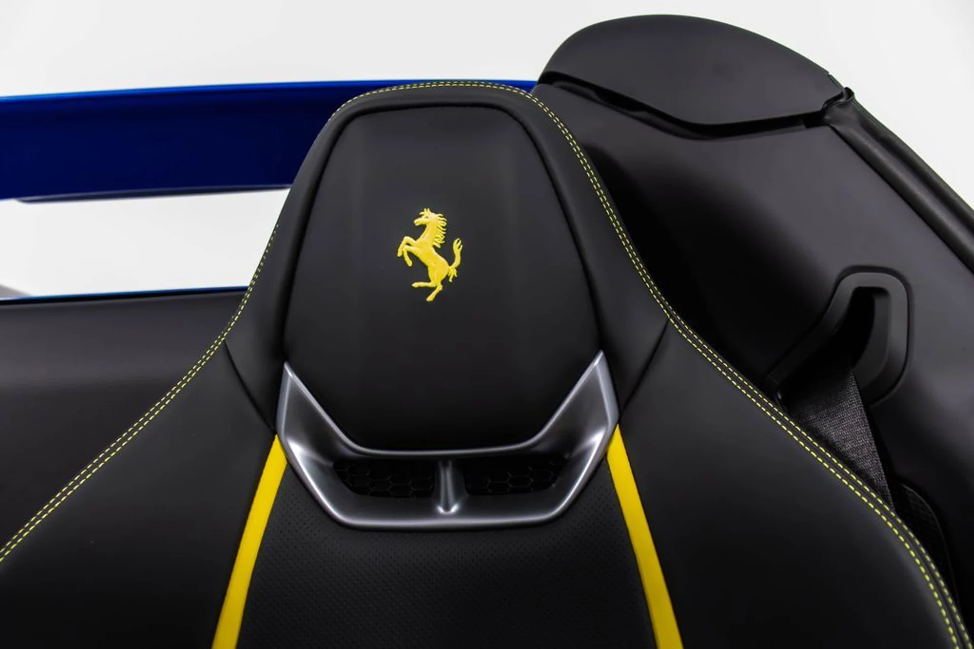 mph044_1595423885_163afe5d0e1f268629b5fe51efa47597x_d7ea93aa02