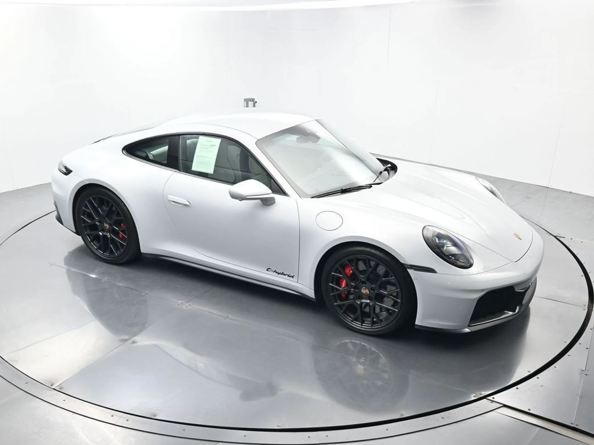 mph044_1603807033_c823b80156cad5c9535f2b93d92240fe_640486f85f