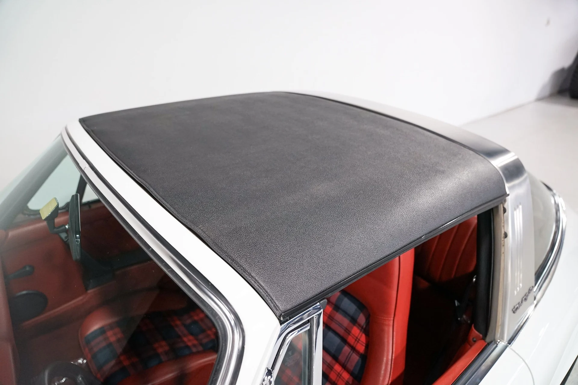 mph044_1618032215_05d5a1095396bd145eee4c6b2816748bx_fffbf4dfd0