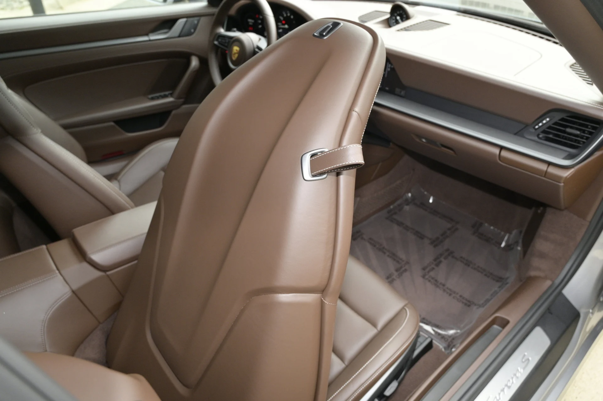 mph044_1621115774_ee08b0564d6748f29d5ac65b13927735_3f8e6e7d92