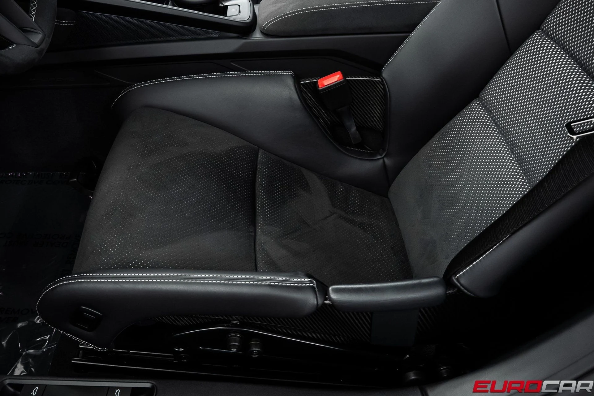 mph044_165079940_image_45_6818a20202