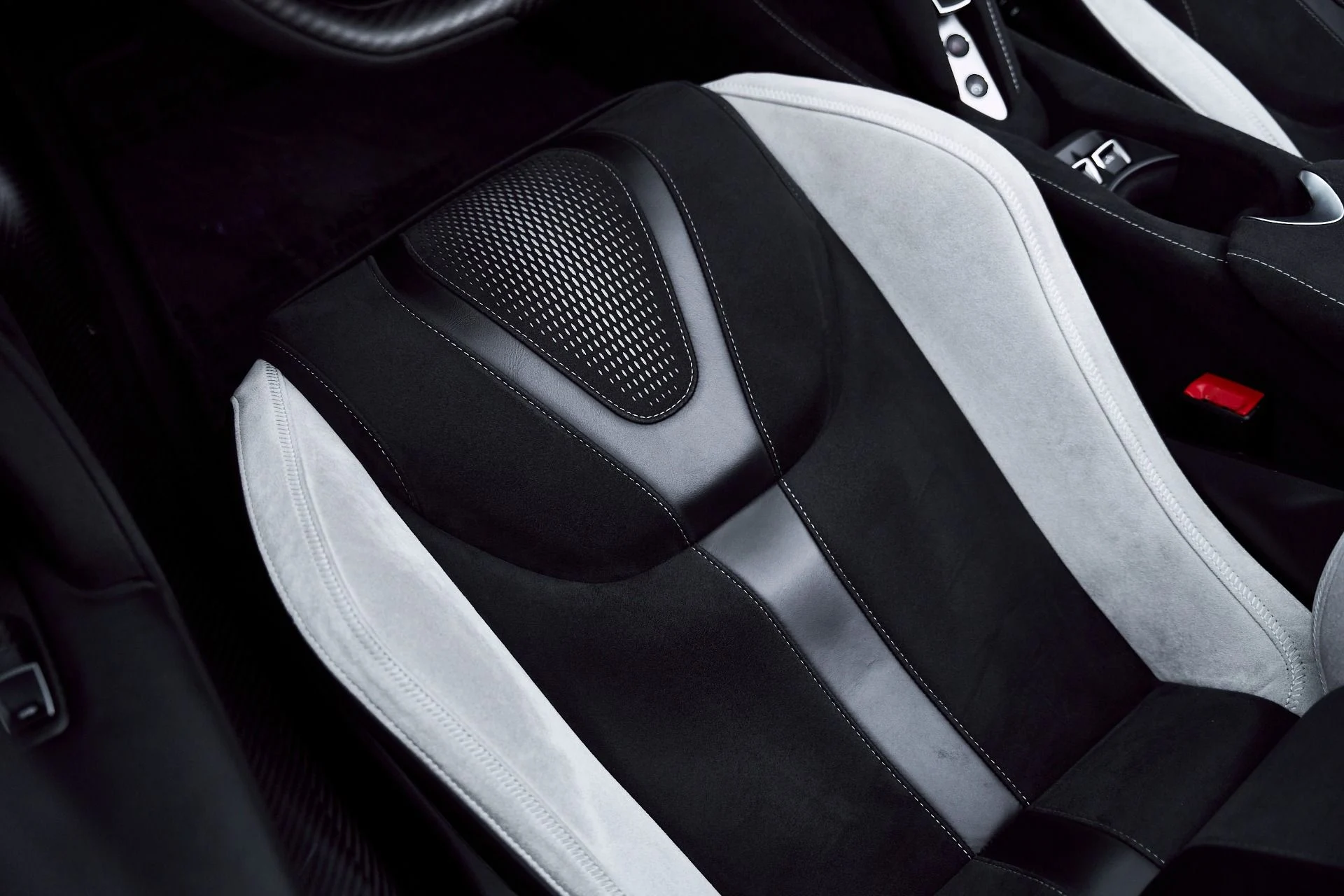 mph044_1656748772_Used_2024_Mc_Laren_750_S_1767753298_bc50bd4a48