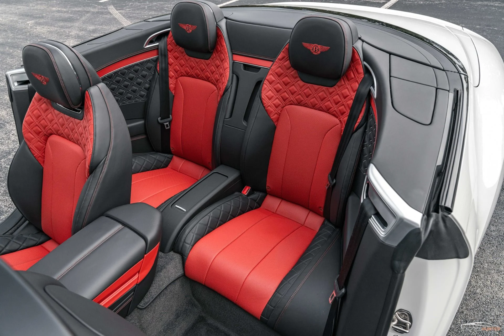 mph044_1662027789_Used_2020_Bentley_Continental_GTC_280_K_MSRP_Mulliner_Blackline_Rotating_Display_1766938877_bdbc6d8e94