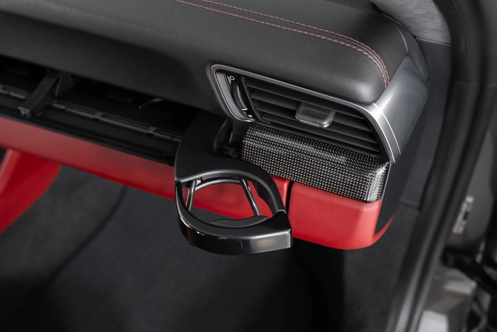 mph044_1667149406_Used_2019_Porsche_911_Turbo_S_1774999652_64000bfb8d