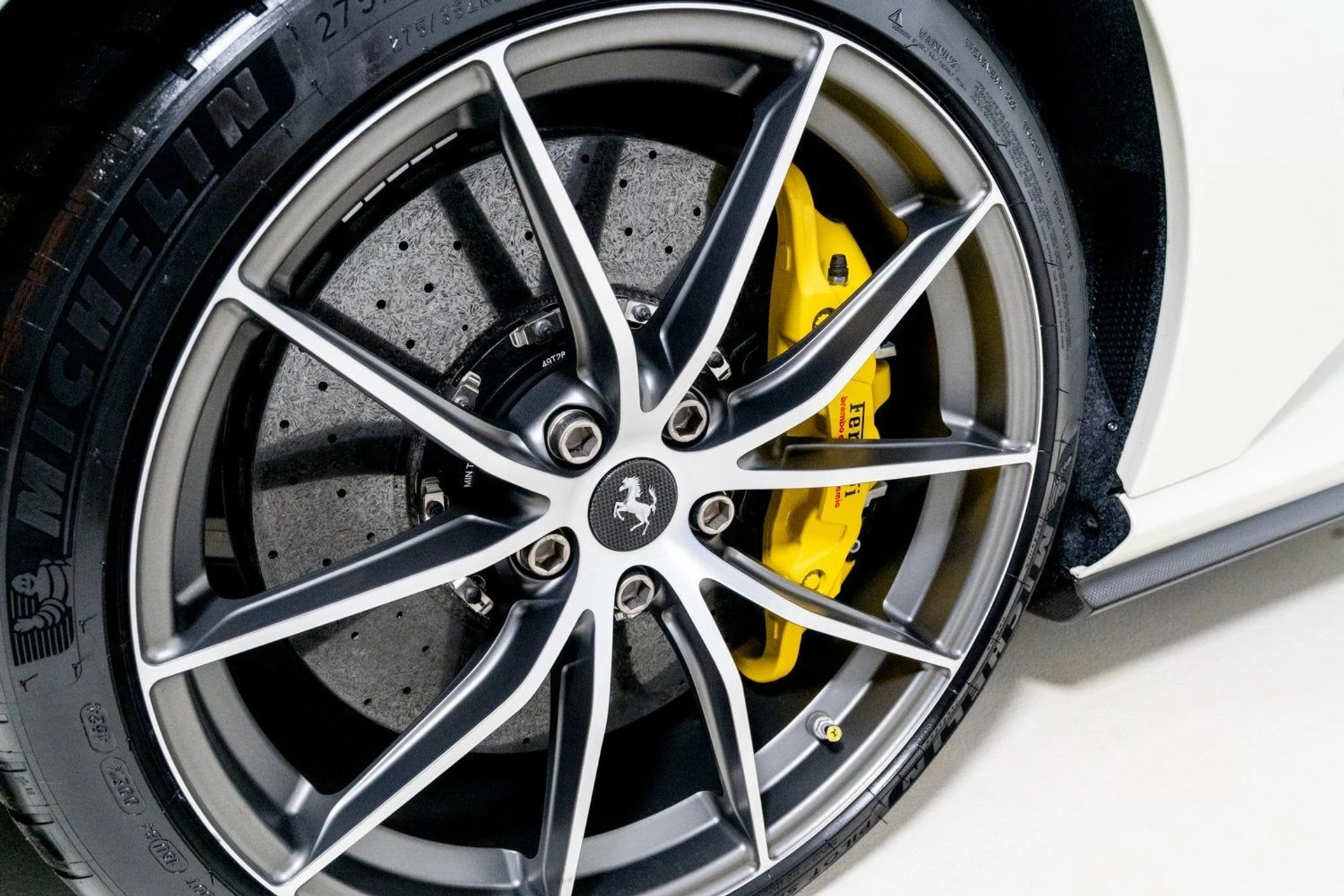 mph044_167121109_37b586b95004492c88135256a8d93625_b14229a7cd