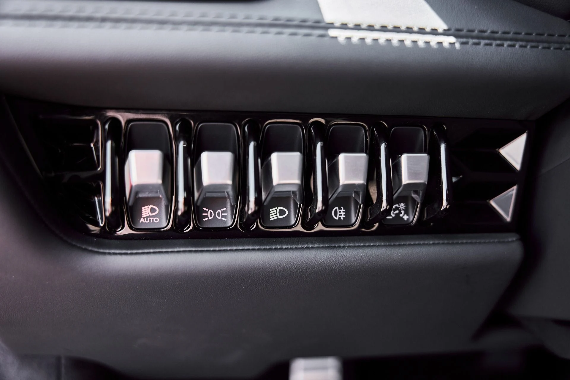 mph044_1673707042_Used_2023_Lamborghini_Huracan_Tecnica_1780102897_6f5c5ed96b