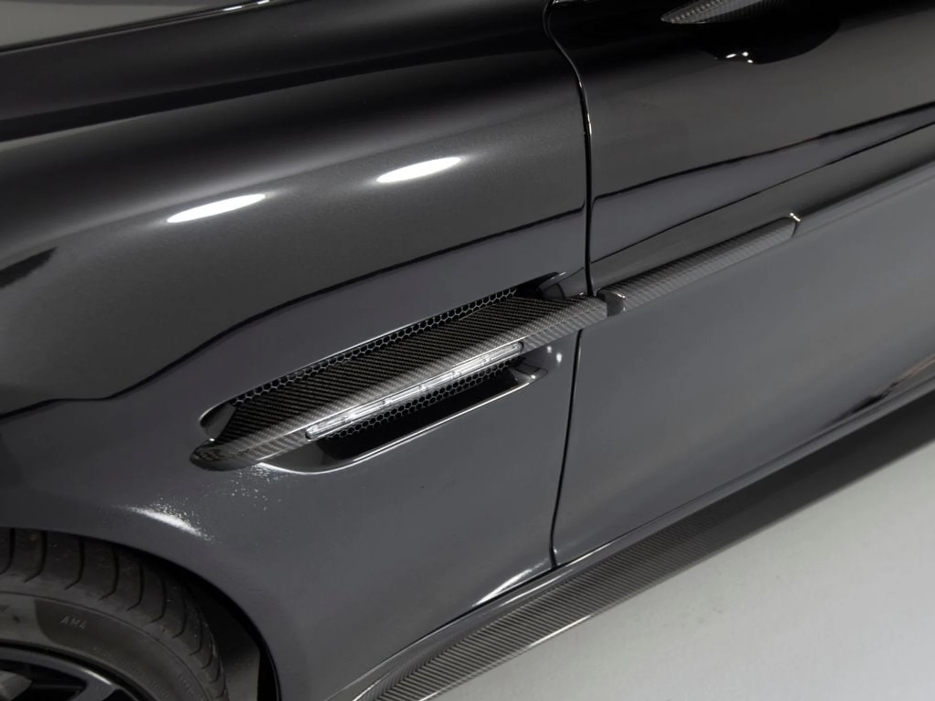 mph044_167384102_d5c8c583835ae71fd369de4cc194dad1x_d68130888b