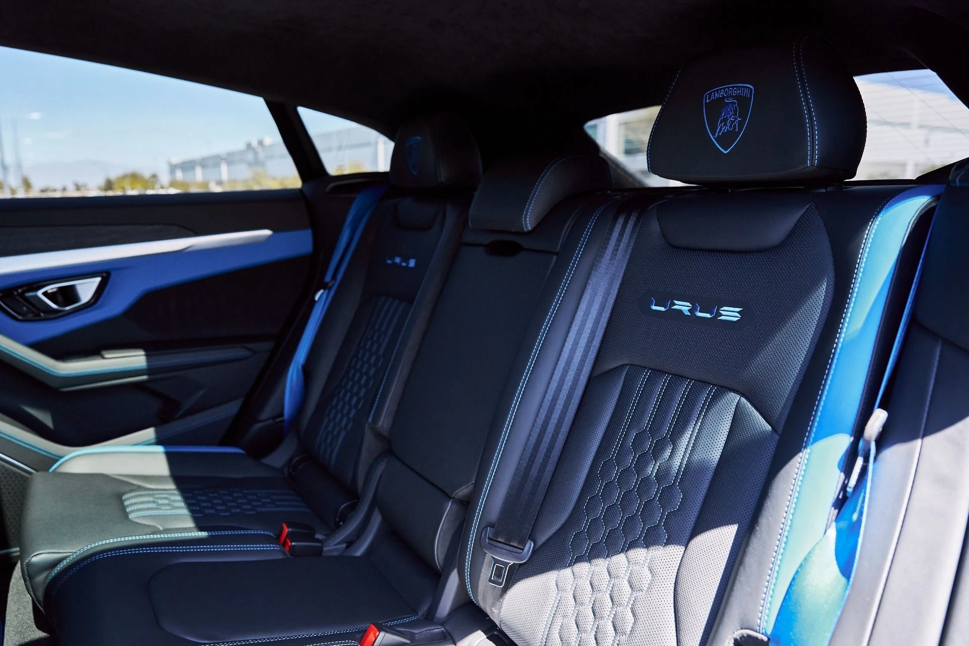 mph044_1686407492_Used_2024_Lamborghini_Urus_S_1775866759_9340f65664