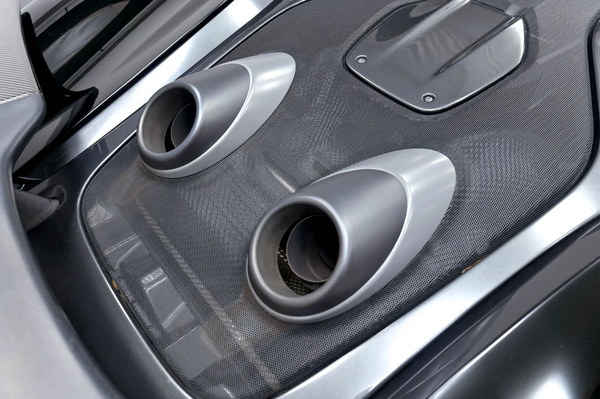 mph044_1692471168_Used_2019_Mc_Laren_600_LT_1780687846_45ebafbc94
