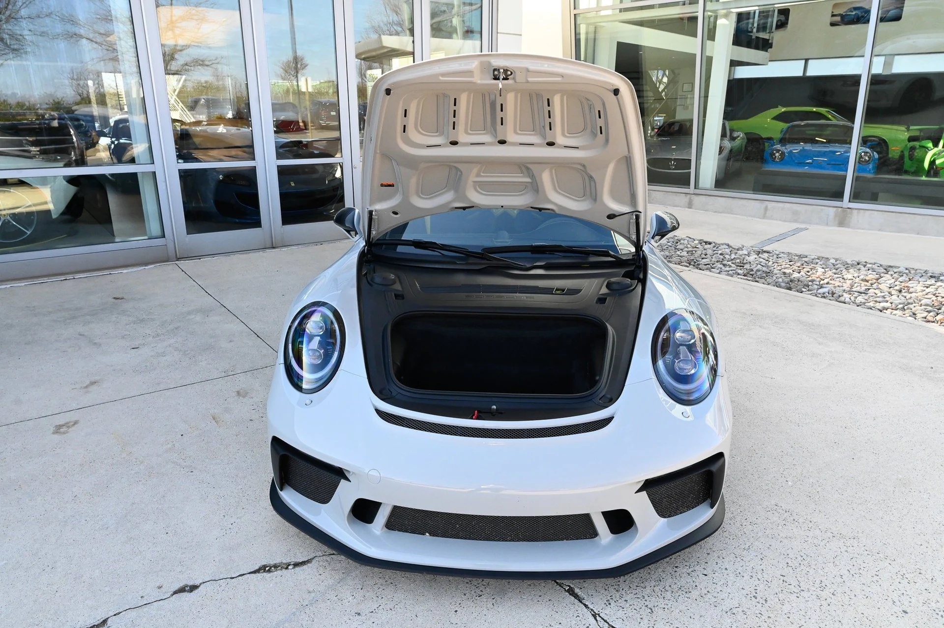 mph044_1700705705_23655a0d8d814cffab37ab98368685a5_919ff56750