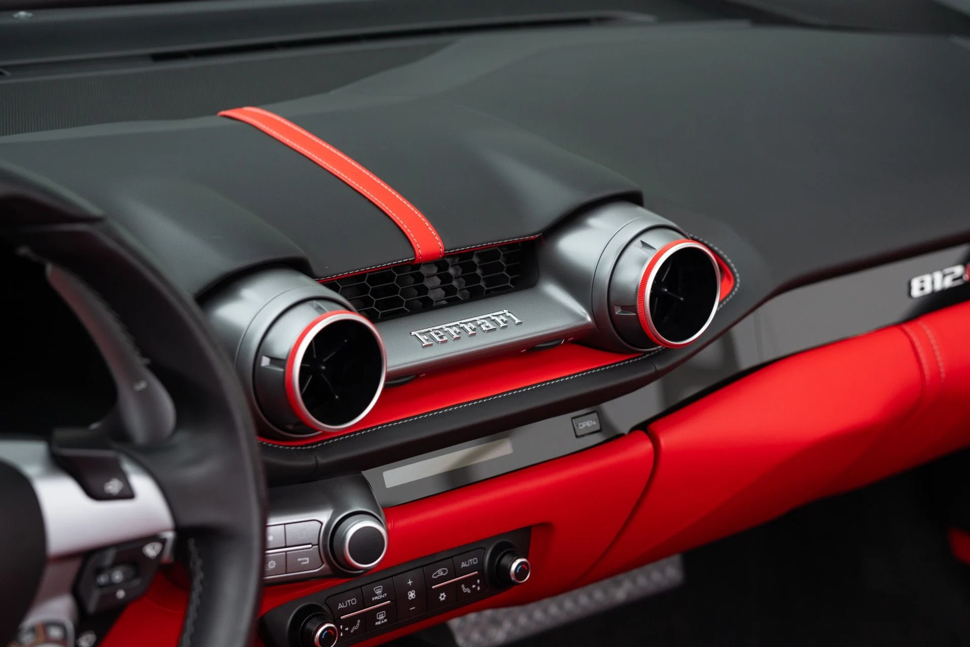 mph044_1707880681_Used_2022_Ferrari_812_GTS_1768275128_81bc4919cd