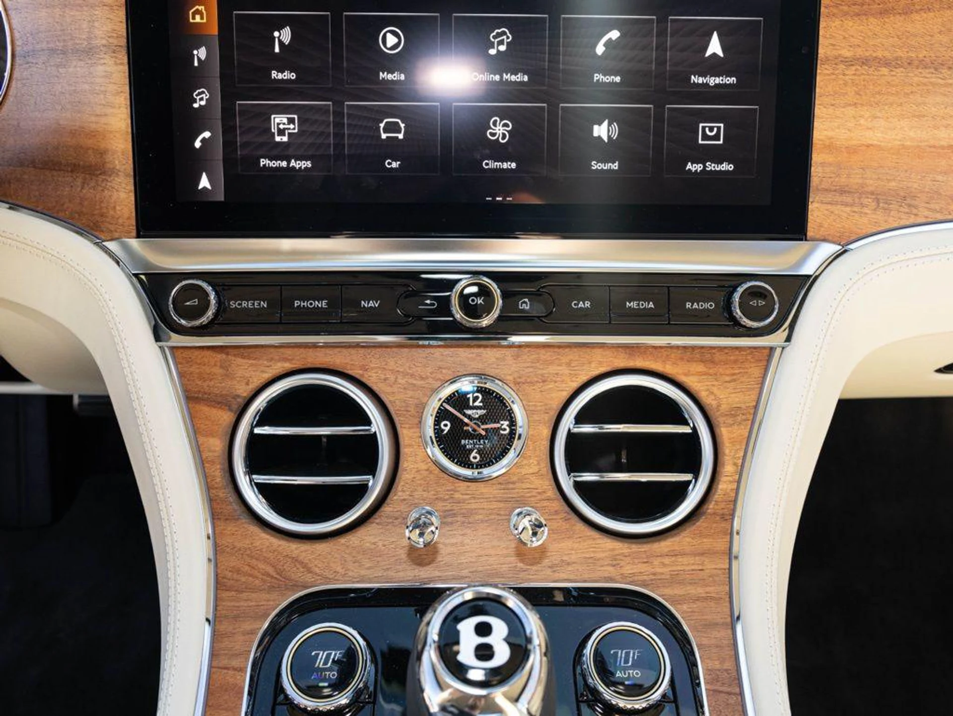 mph044_172279234_499141765_69a452fb0431bab765b4b420_c99b6046a9