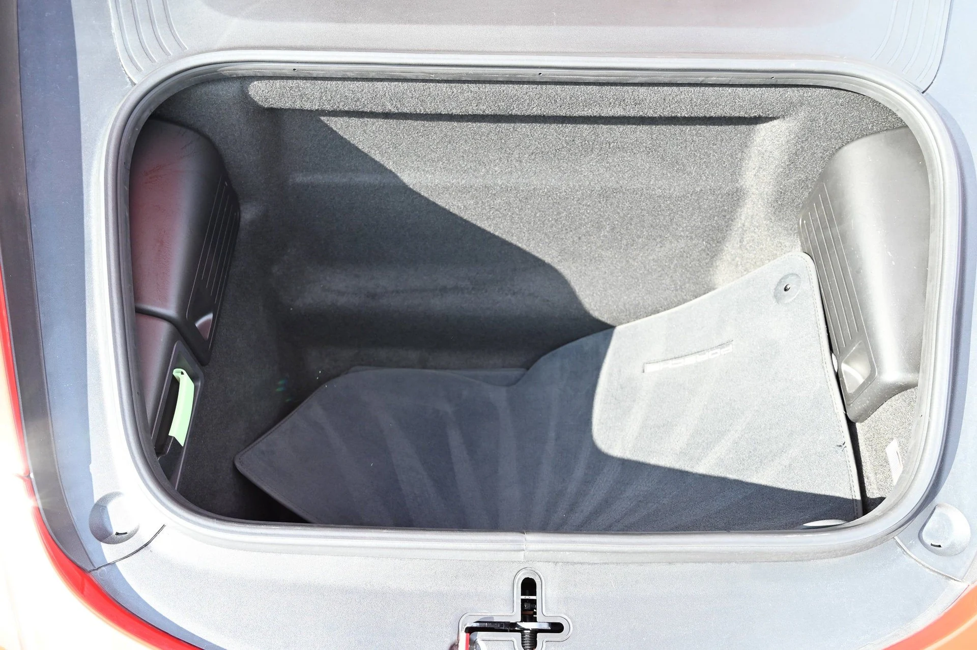 mph044_1724172856_8517c9070622472ba3eda6276e8b3586_b034ff575a