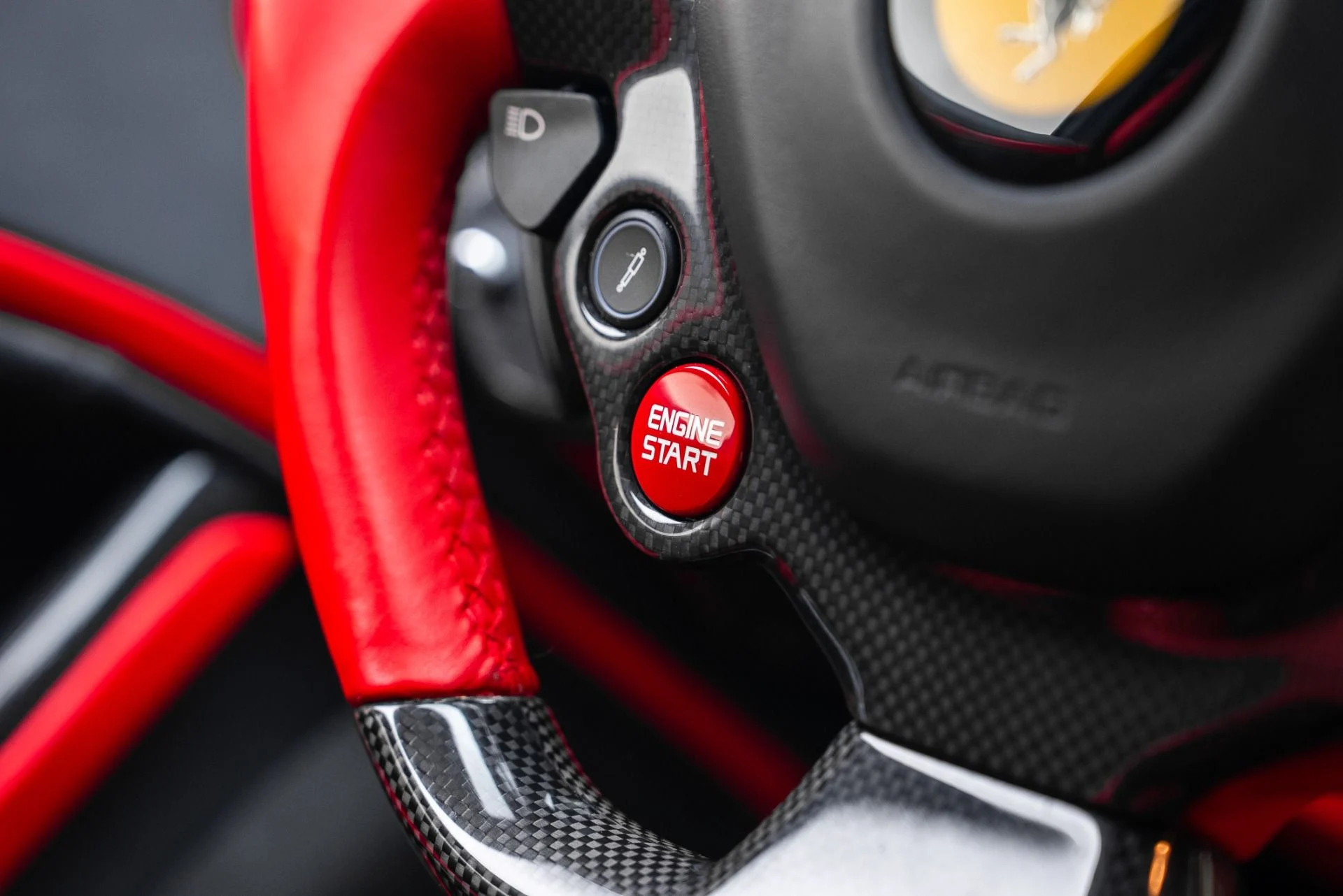 mph044_172542959_Used_2016_Ferrari_F12berlinetta_1765305972_9c1895f53b