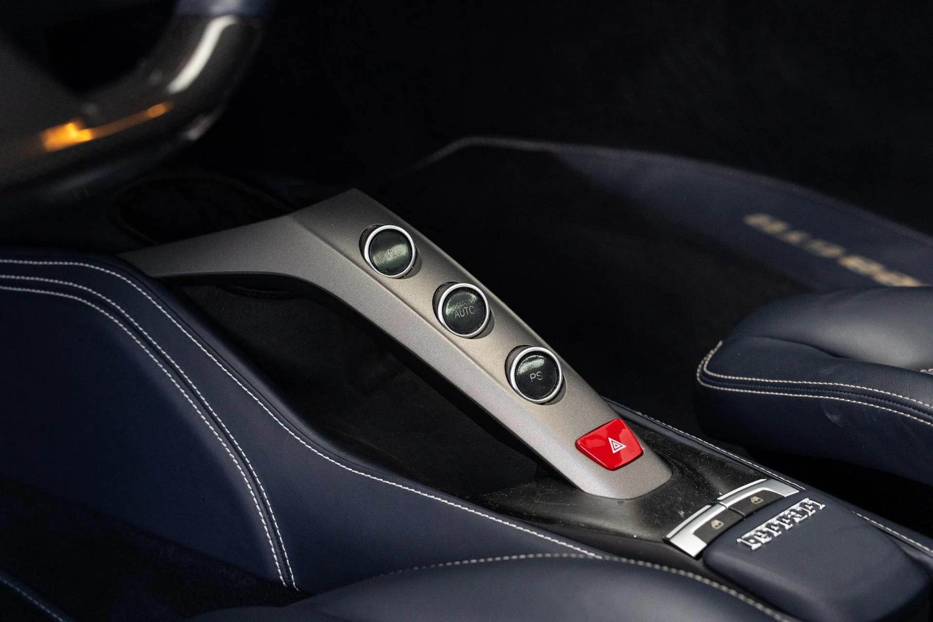 mph044_1736971343_Used_2016_Ferrari_488_GTB_1772567707_8b56b81893