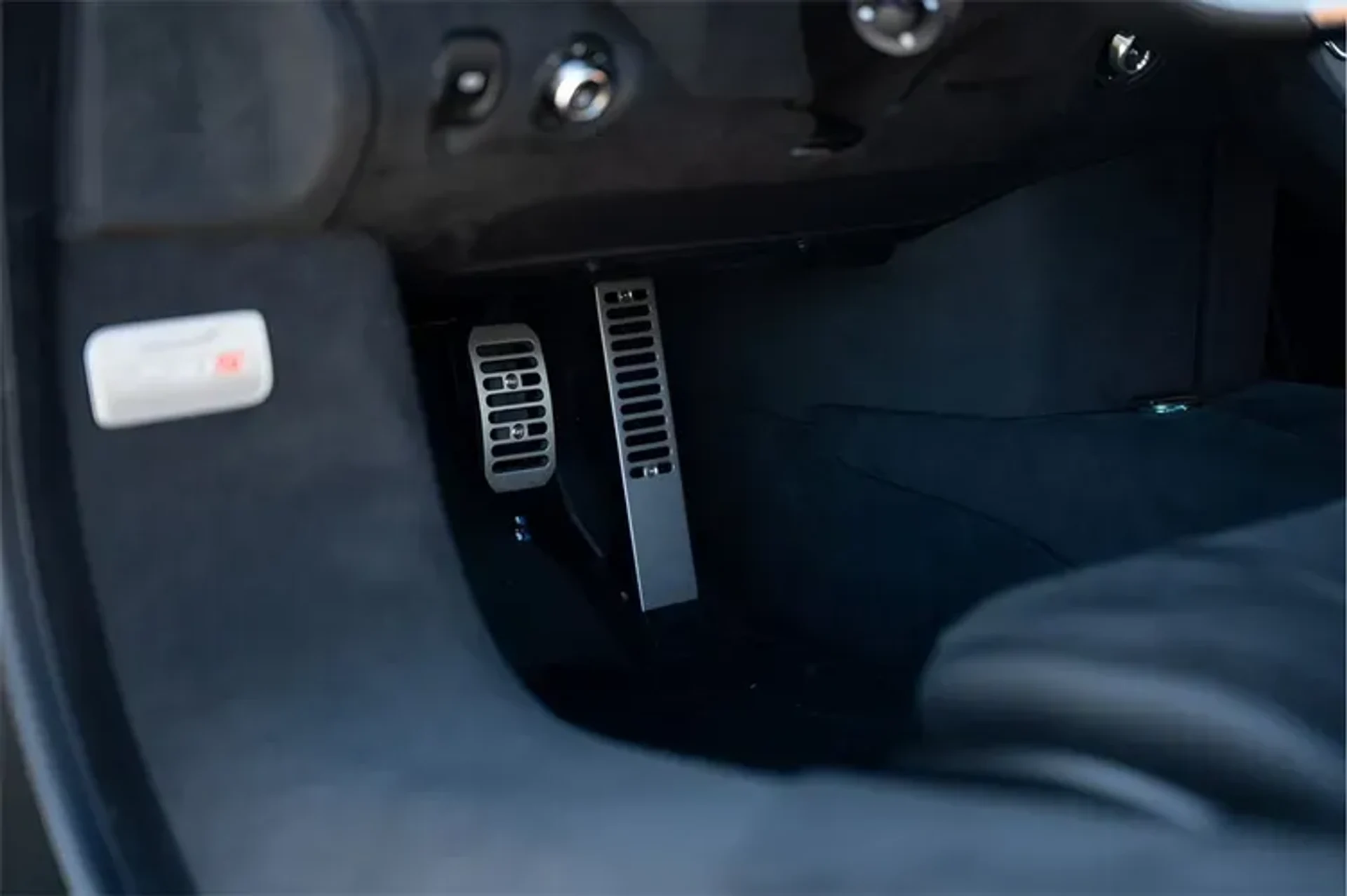 mph044_1743149736_q_Sg_UC_Hk_Ui43j_PN_1u_med_adfa24805b