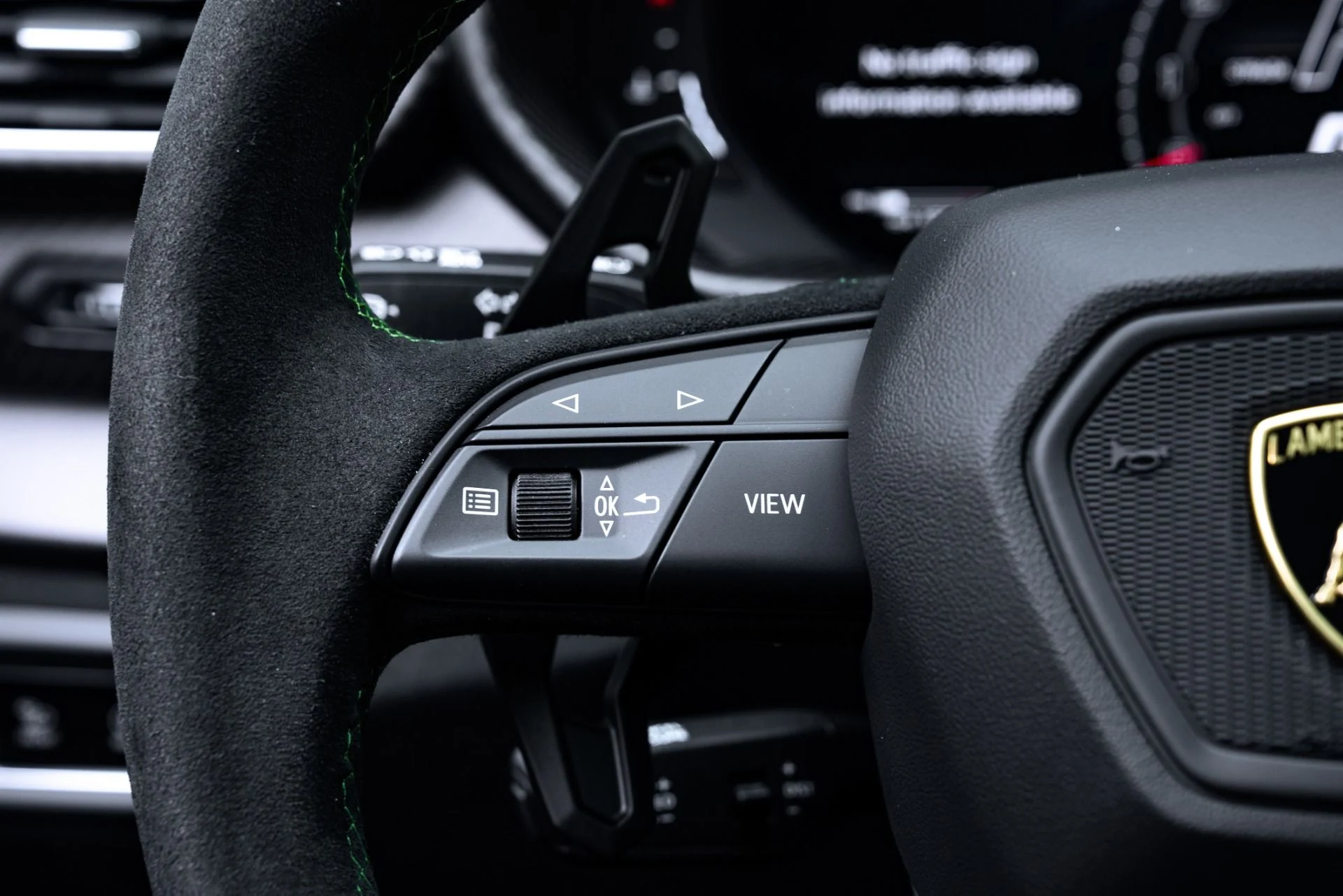 mph044_1744409937_Used_2023_Lamborghini_Urus_Performante_1776122812_bebb924ce7