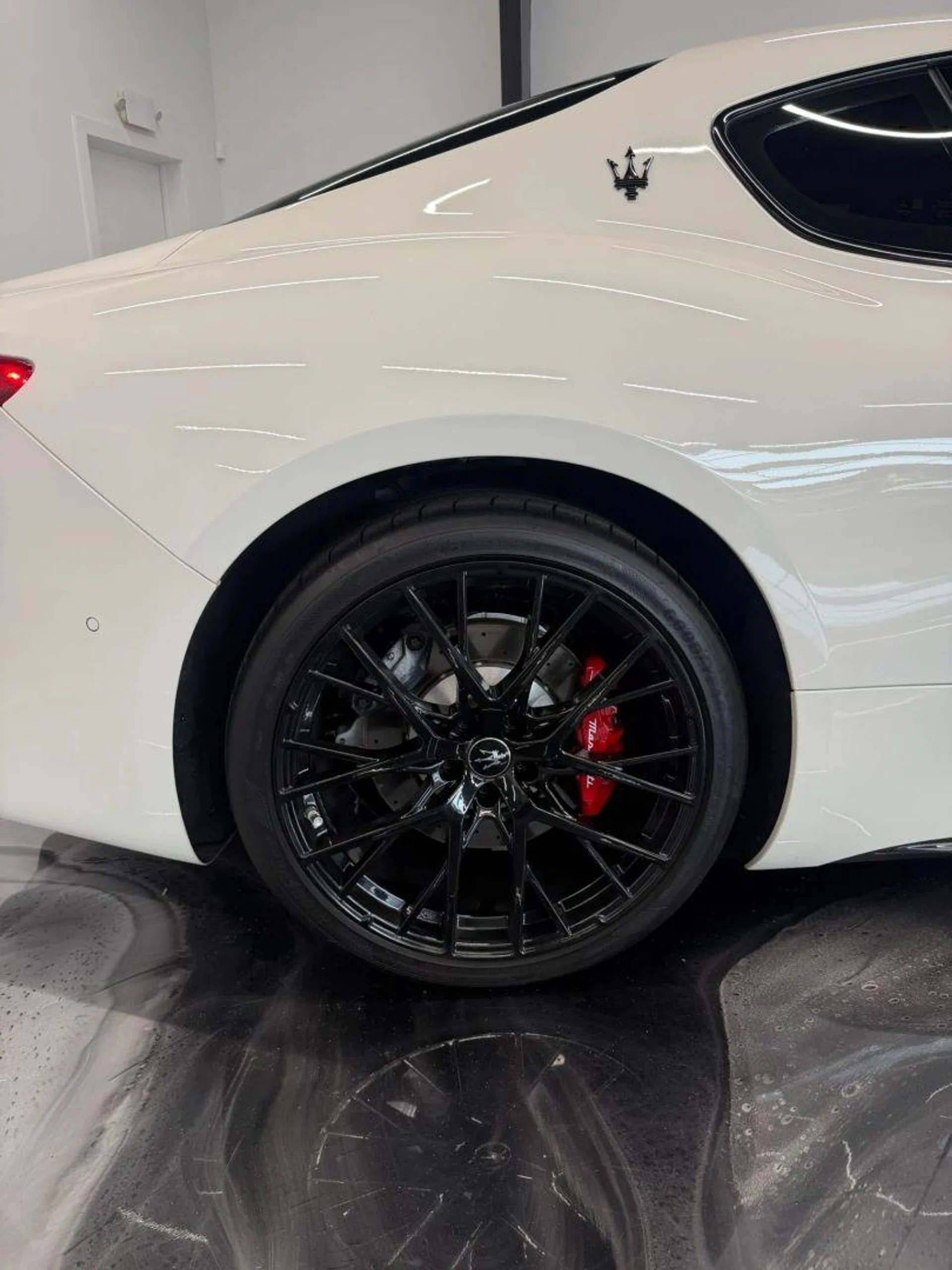 mph044_1803449234_Used_2024_Maserati_Gran_Turismo_Trofeo_Coupe_2_D_1788497776_b13f7a2d90