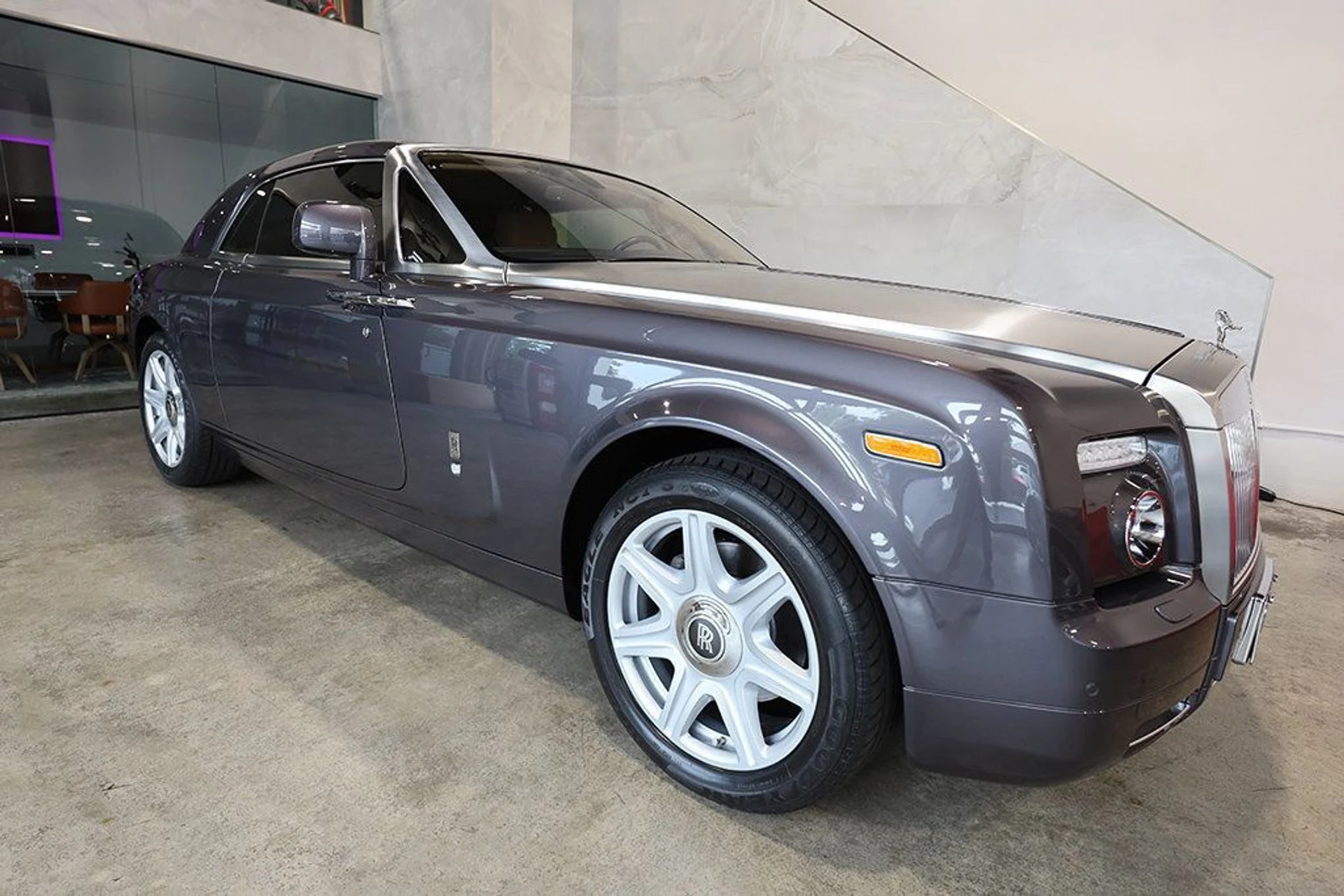 mph044_1810971560_used_2010_rolls_royce_phantom_coupe_2drcoupe_9689_23022670_45_1024_f7f66e3c61