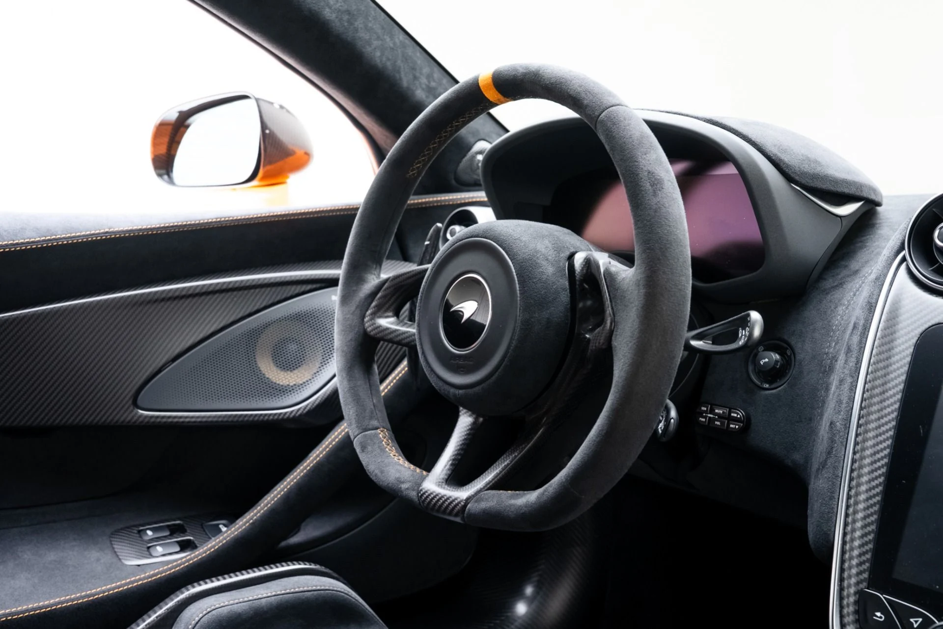 mph044_1814230036_Used_2019_Mc_Laren_600_LT_1771372935_2065dd11c6