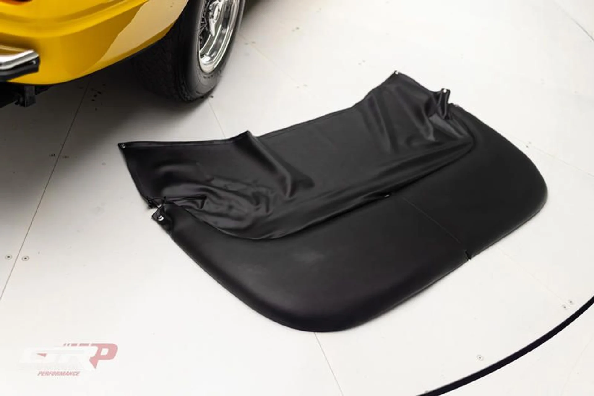 mph044_1829135575_20_EDCC_74_869_E_440_F_85_B4_3_A34_F6_A6_B29_E_716351f845